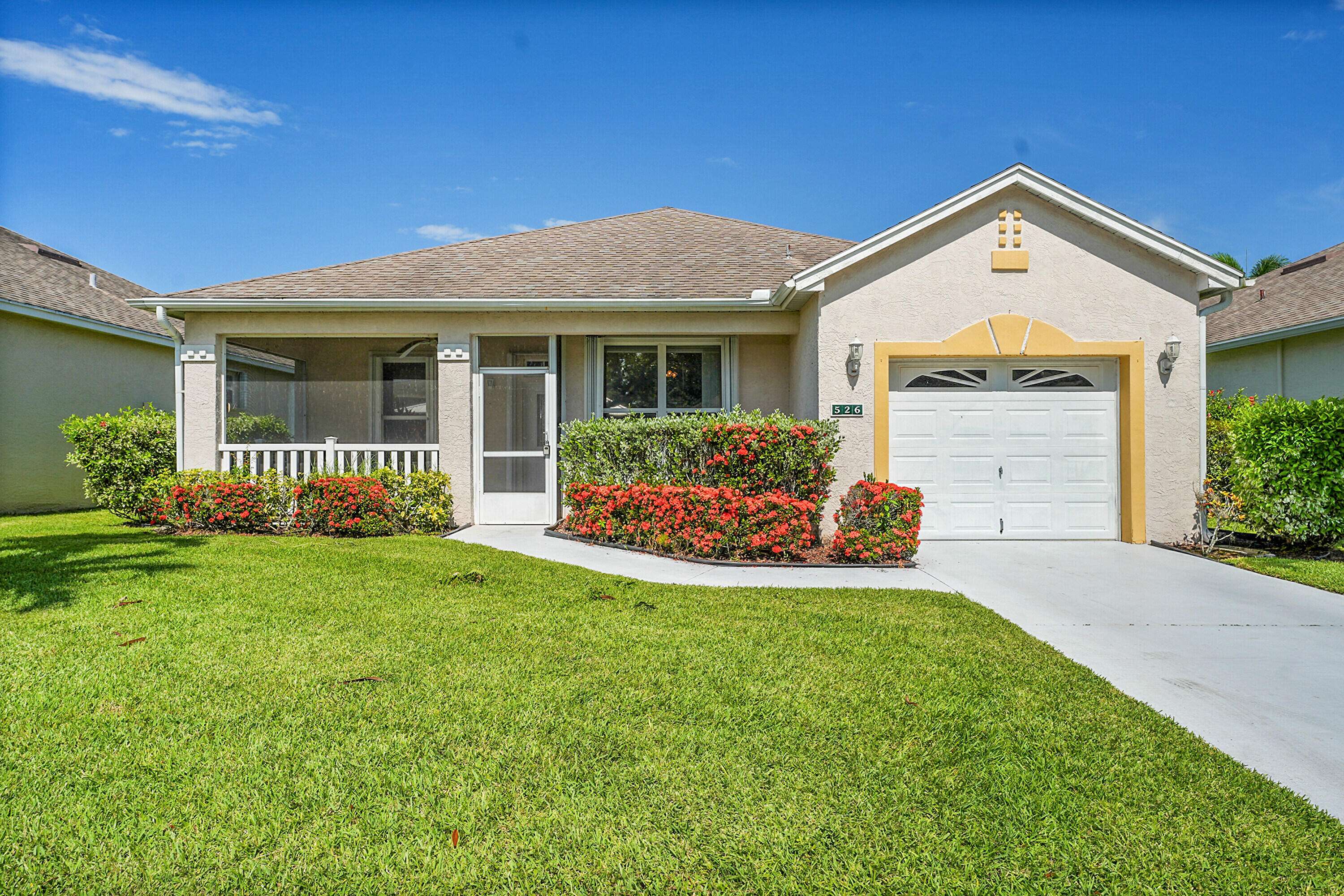 Port Saint Lucie, FL 34986,526 NW Portofino LN