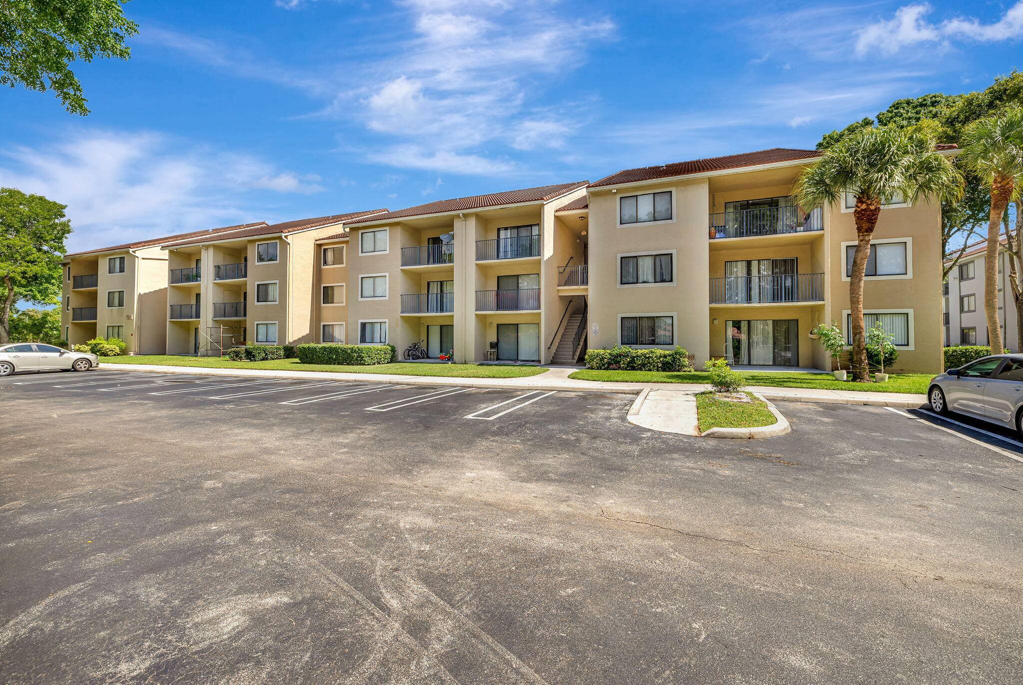 Coral Springs, FL 33071,9166 W Atlantic BLVD