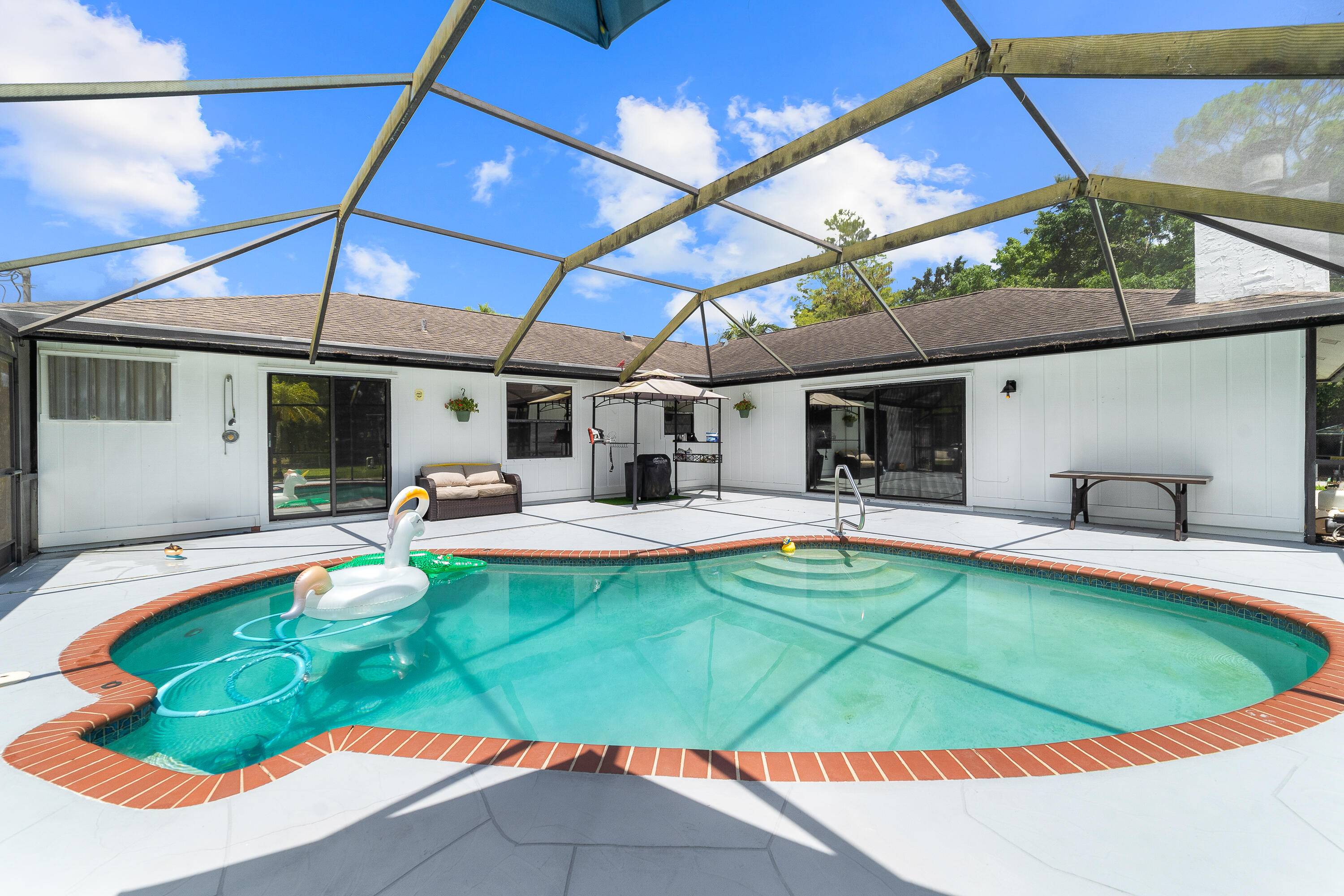 Loxahatchee, FL 33470,16888 W Stallion DR