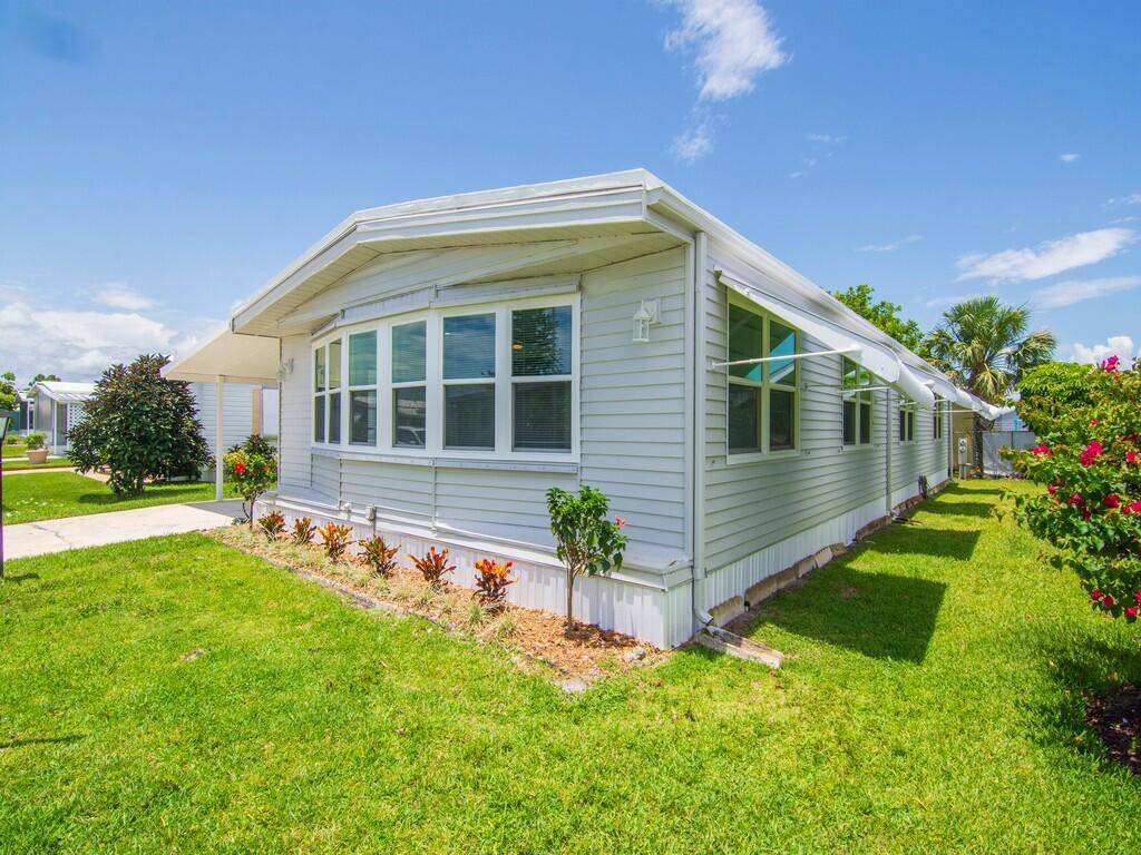 Jensen Beach, FL 34957,179 NE Emerald DR