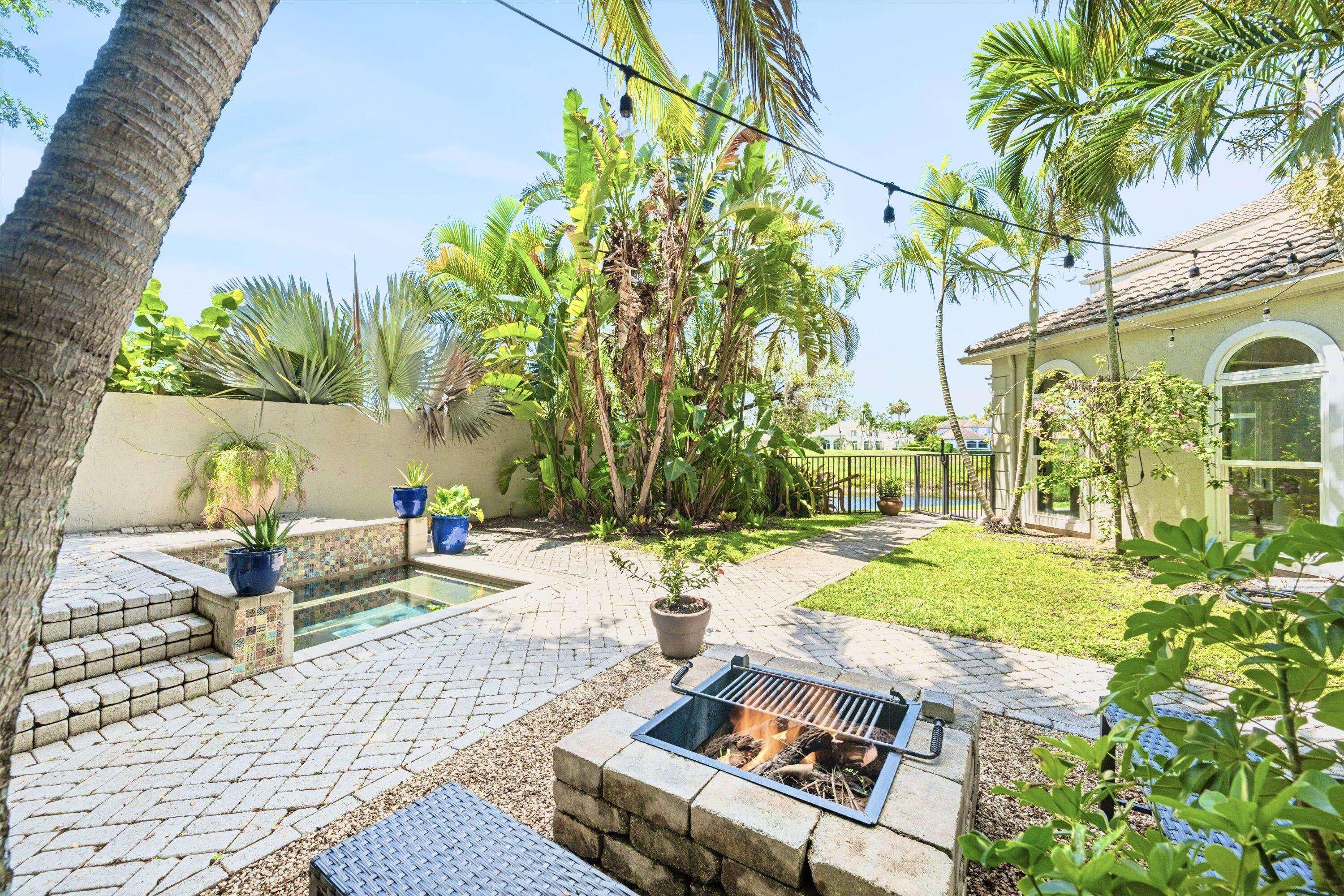 Wellington, FL 33414,11813 Pebblewood DR