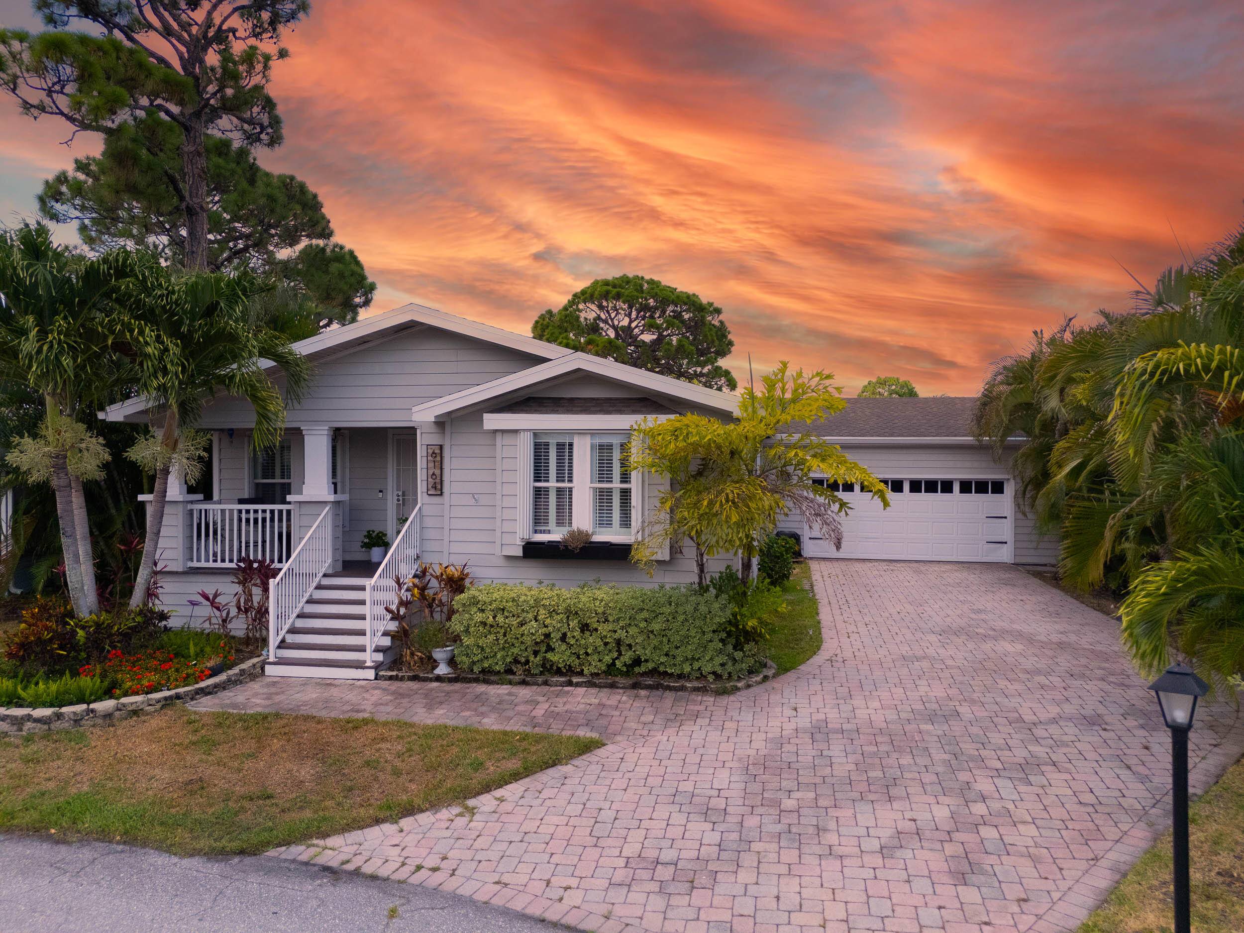 Lantana, FL 33462,6164 N Ironwood LN