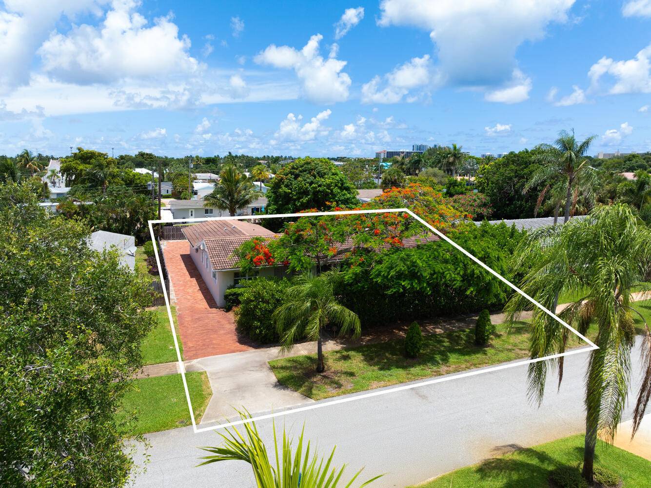 North Palm Beach, FL 33408,709 Pelican WAY