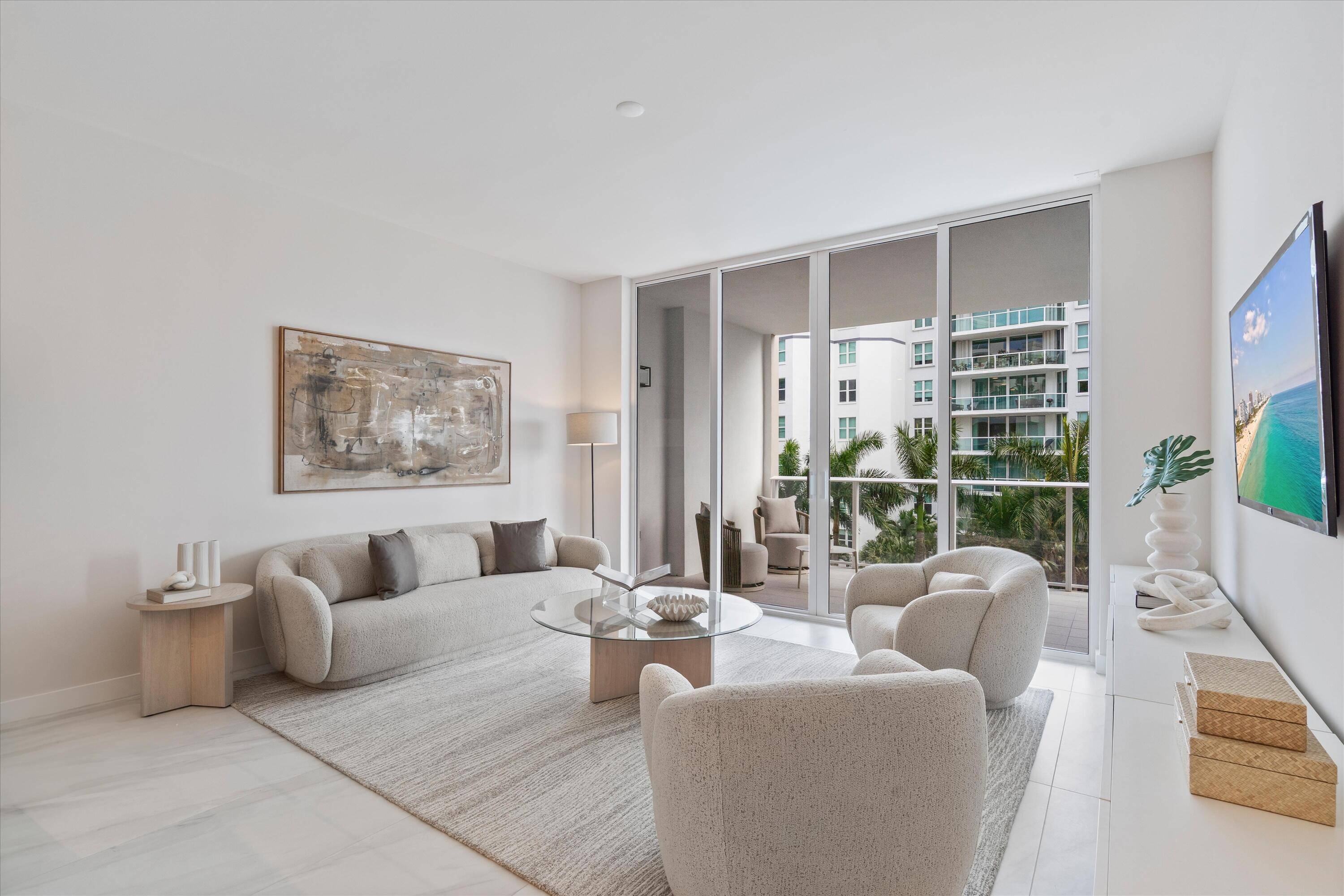 Boca Raton, FL 33432,220 SE Mizner BLVD 512