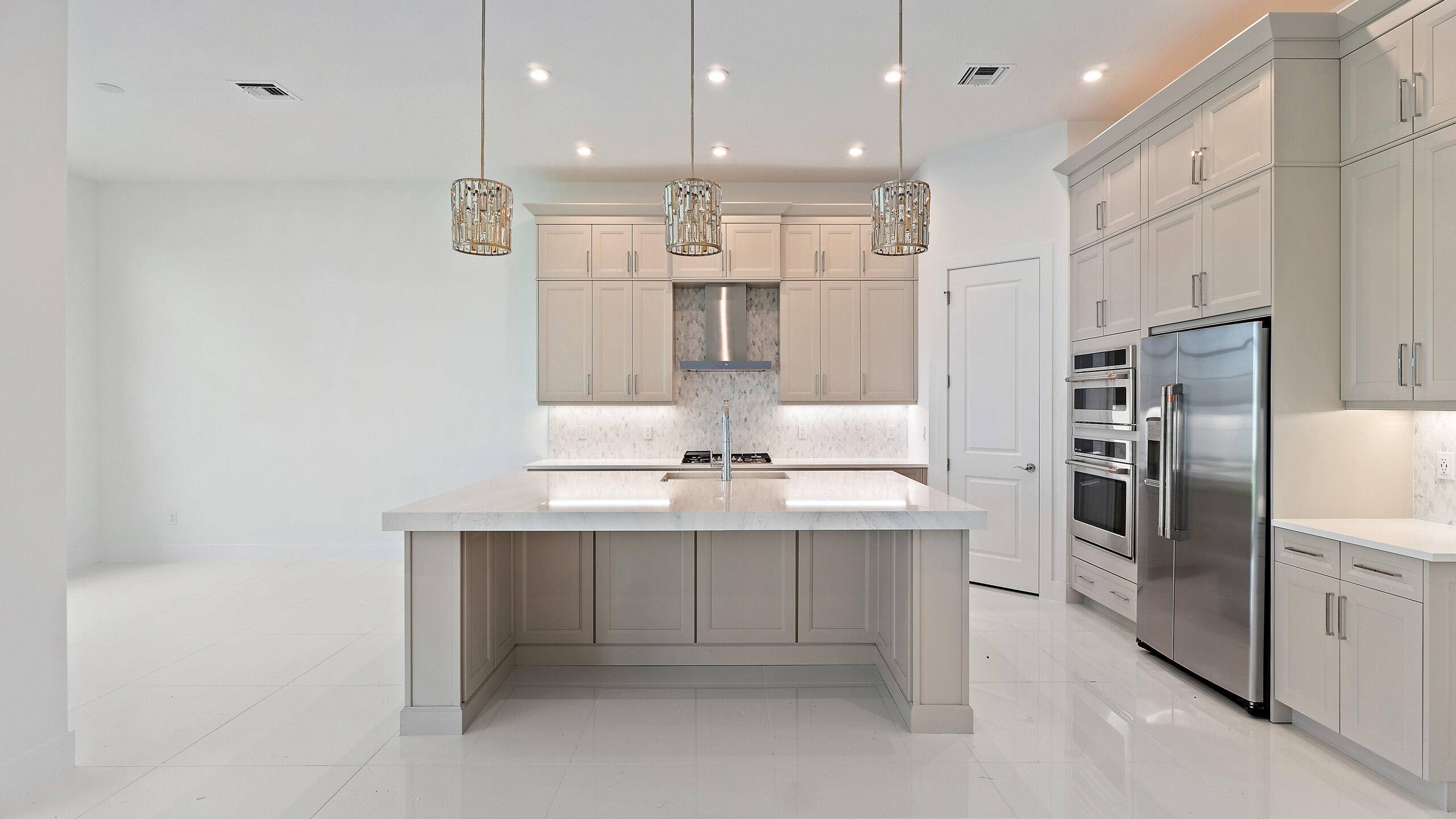 Palm Beach Gardens, FL 33412,9508 St. Germain DR