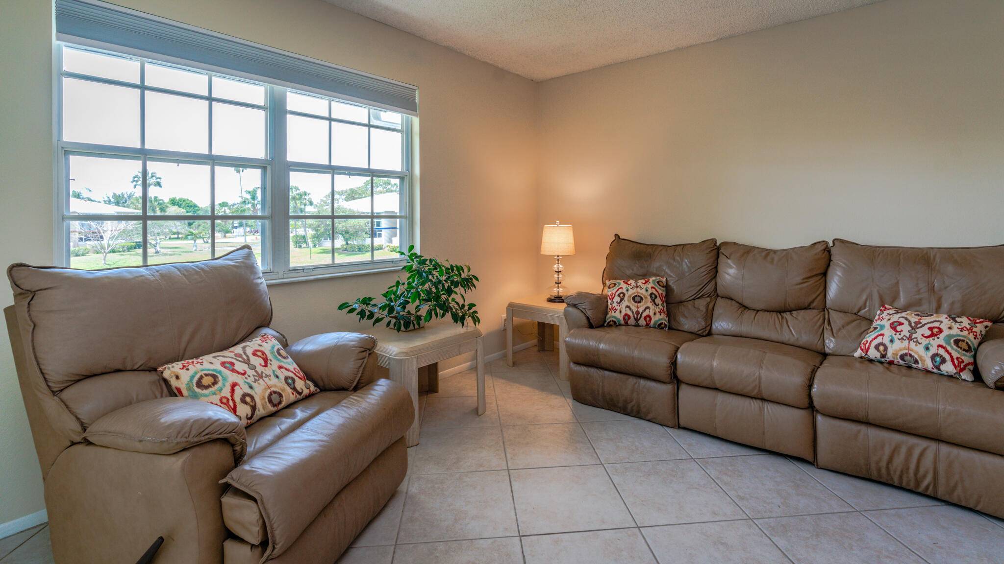 Port Saint Lucie, FL 34952,1563 SE Royal Green CIR B-204
