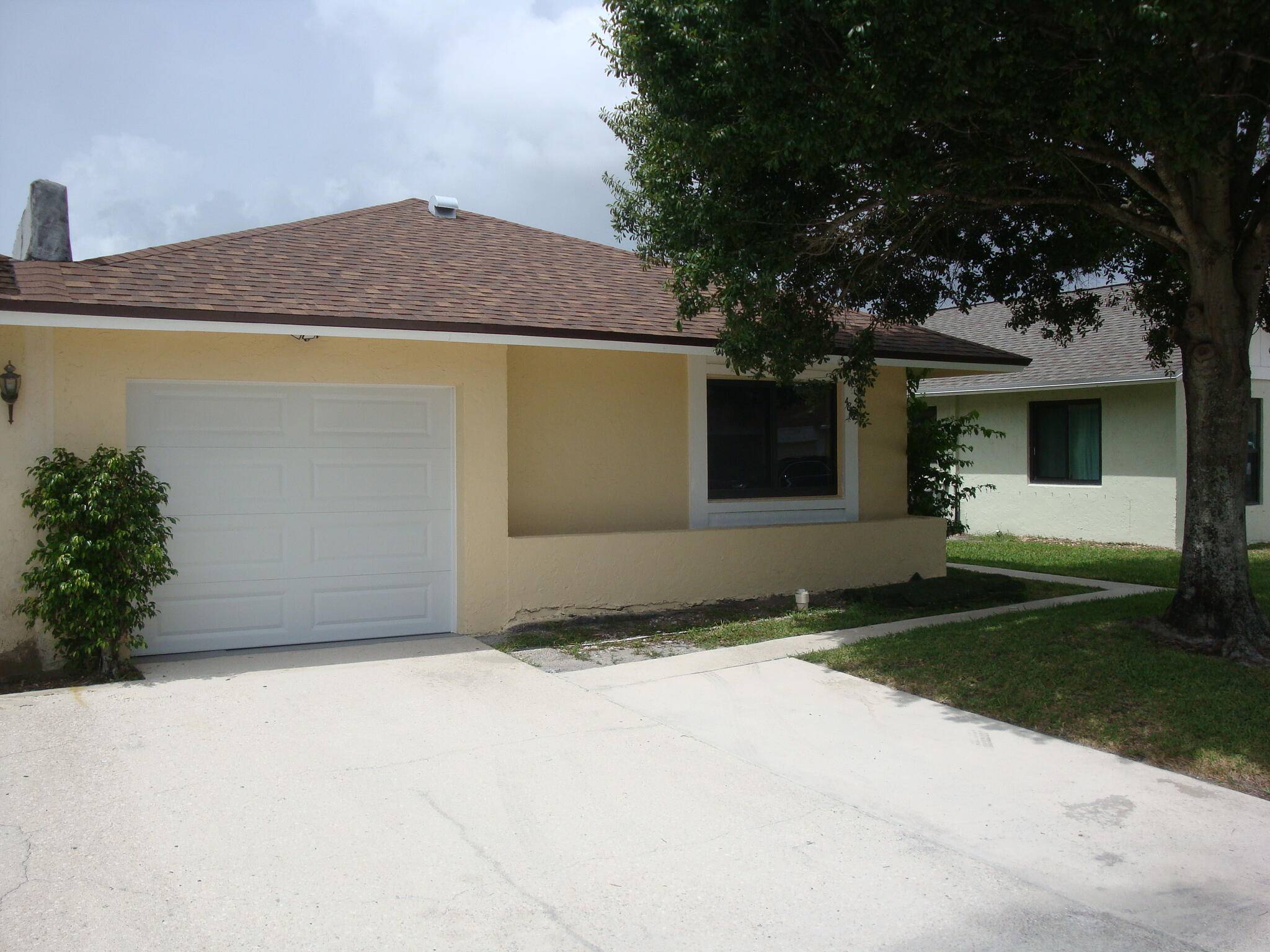 West Palm Beach, FL 33415,4842 Luqui CT