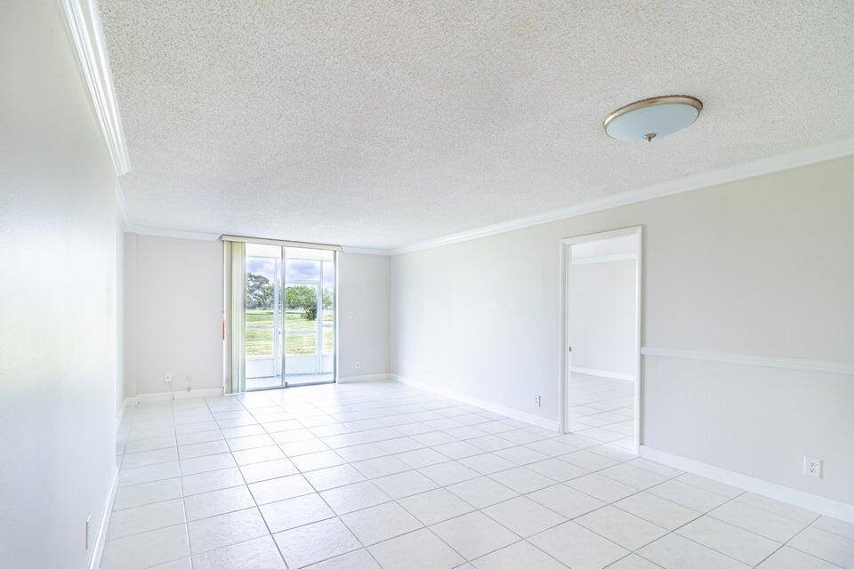Boca Raton, FL 33487,6699 NW E 2nd 115 AVE 115