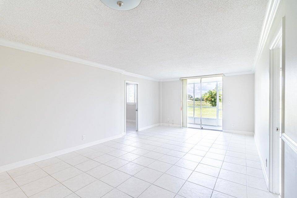 Boca Raton, FL 33487,6699 NW E 2nd 115 AVE 115