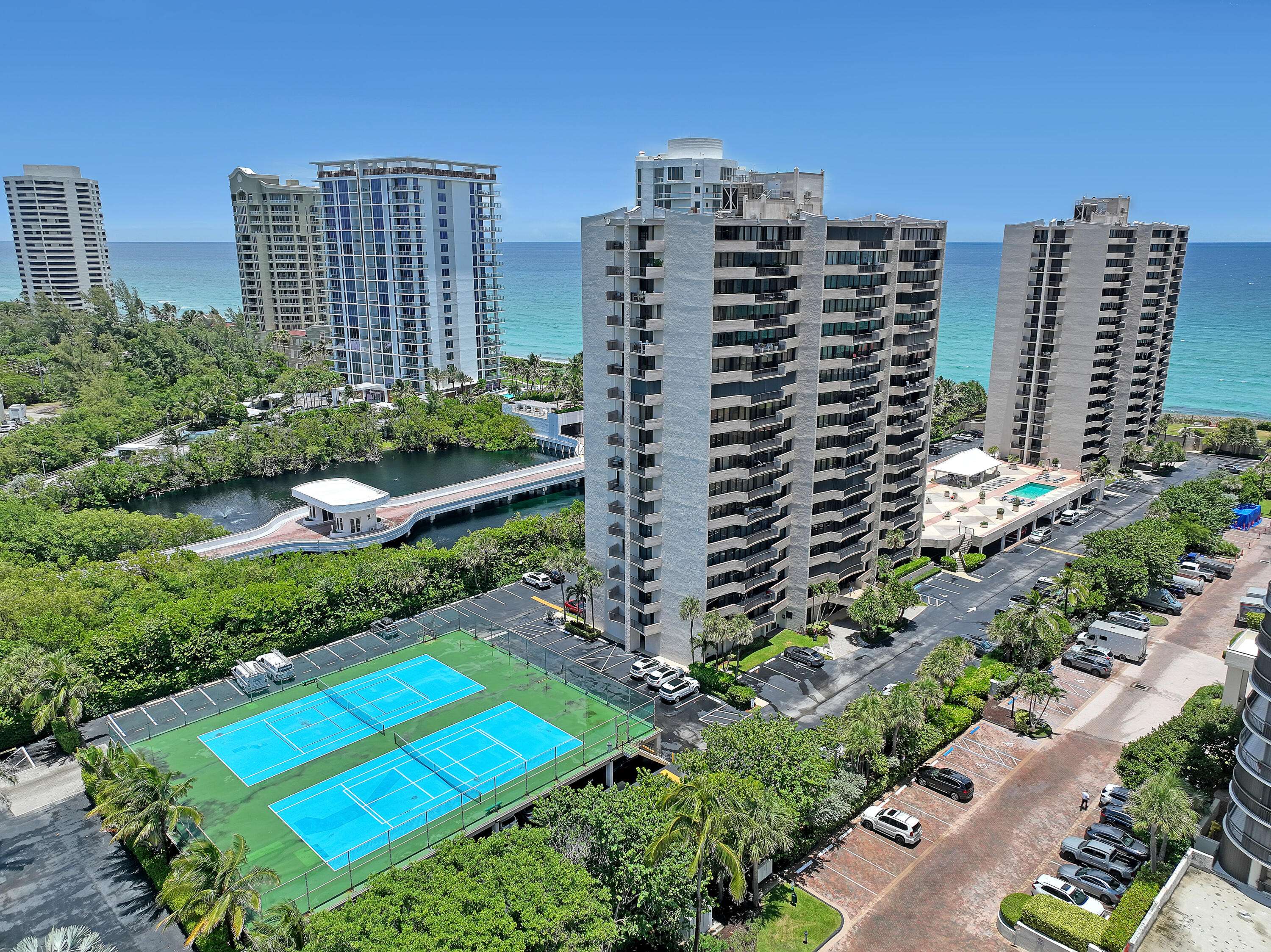 Singer Island, FL 33404,4200 N Ocean DR 2-403