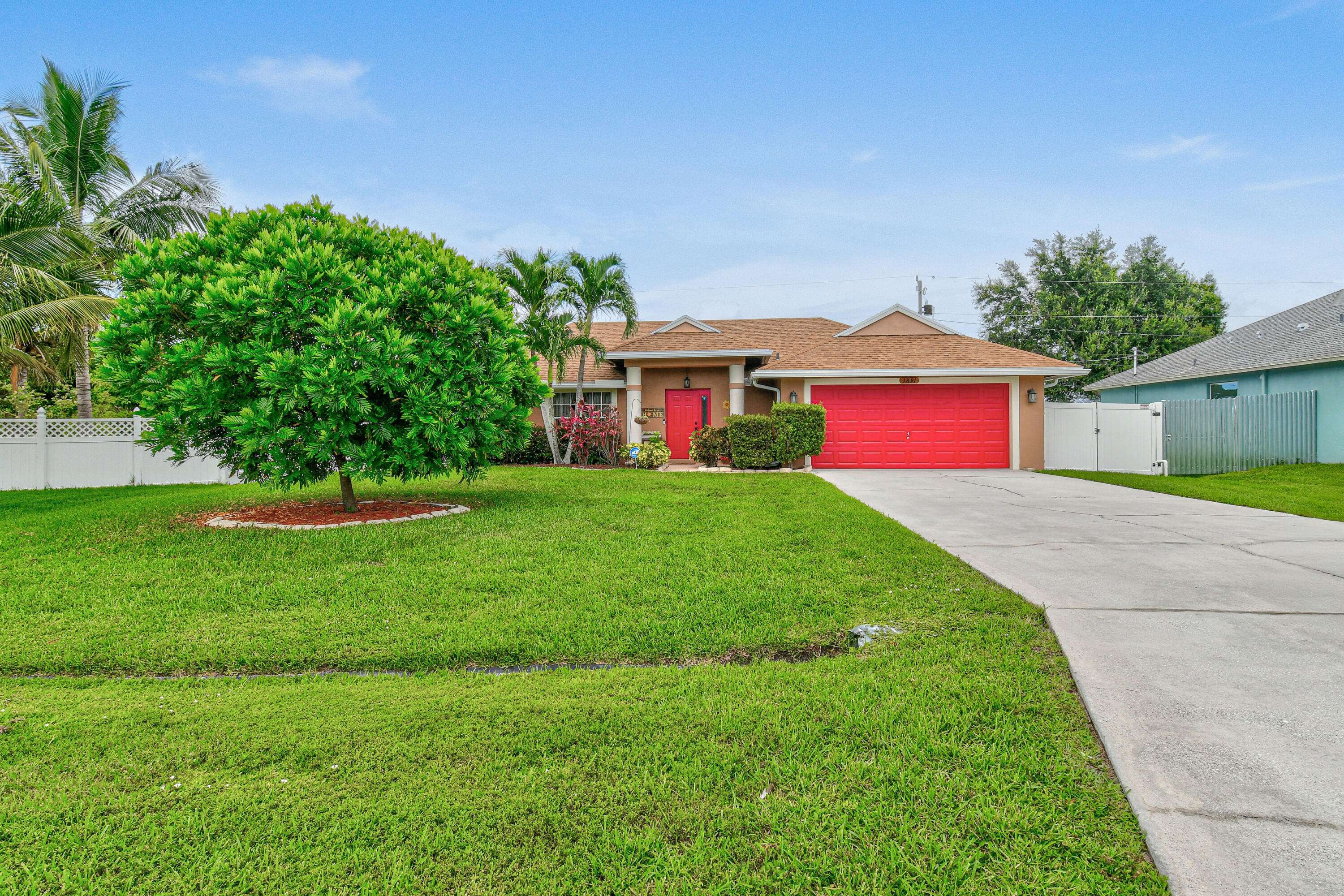 Port Saint Lucie, FL 34953,1891 SW Inlander AVE