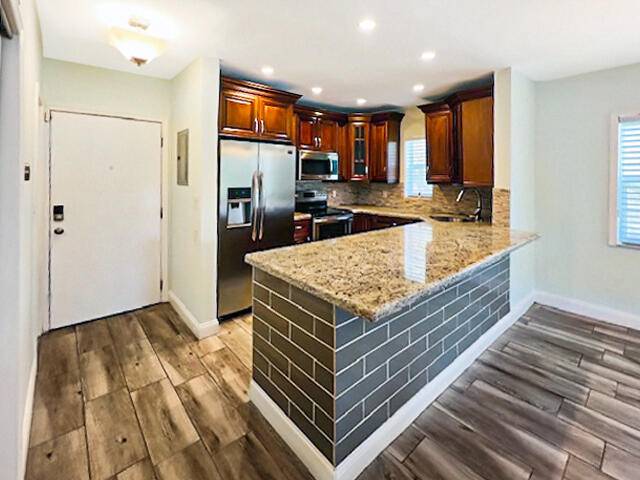 Bay Harbor Islands, FL 33154,1120 99th ST 301
