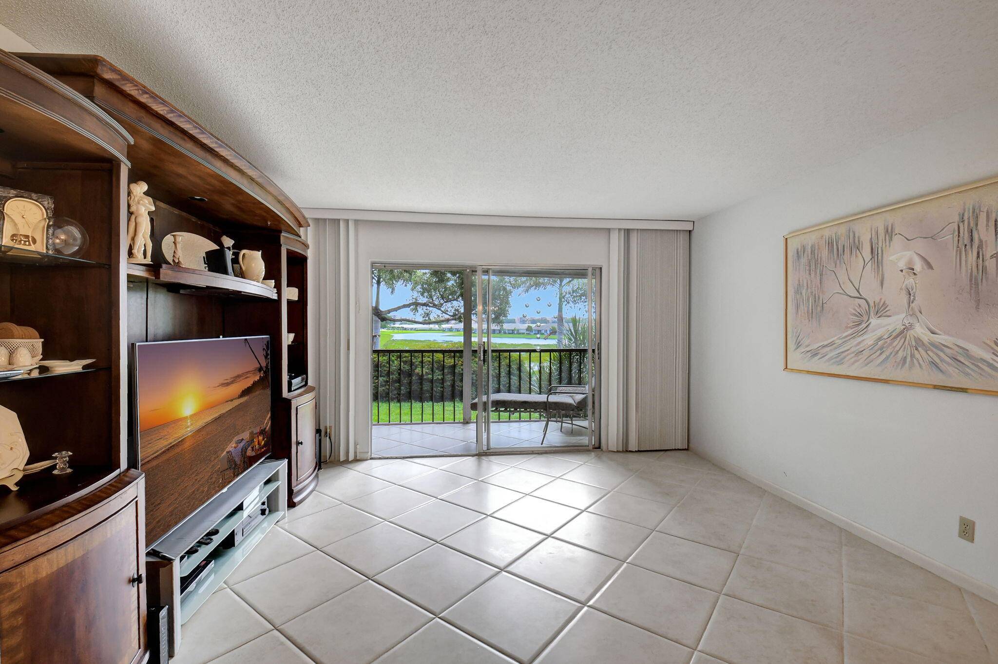 Delray Beach, FL 33446,14376 Amberly LN 207