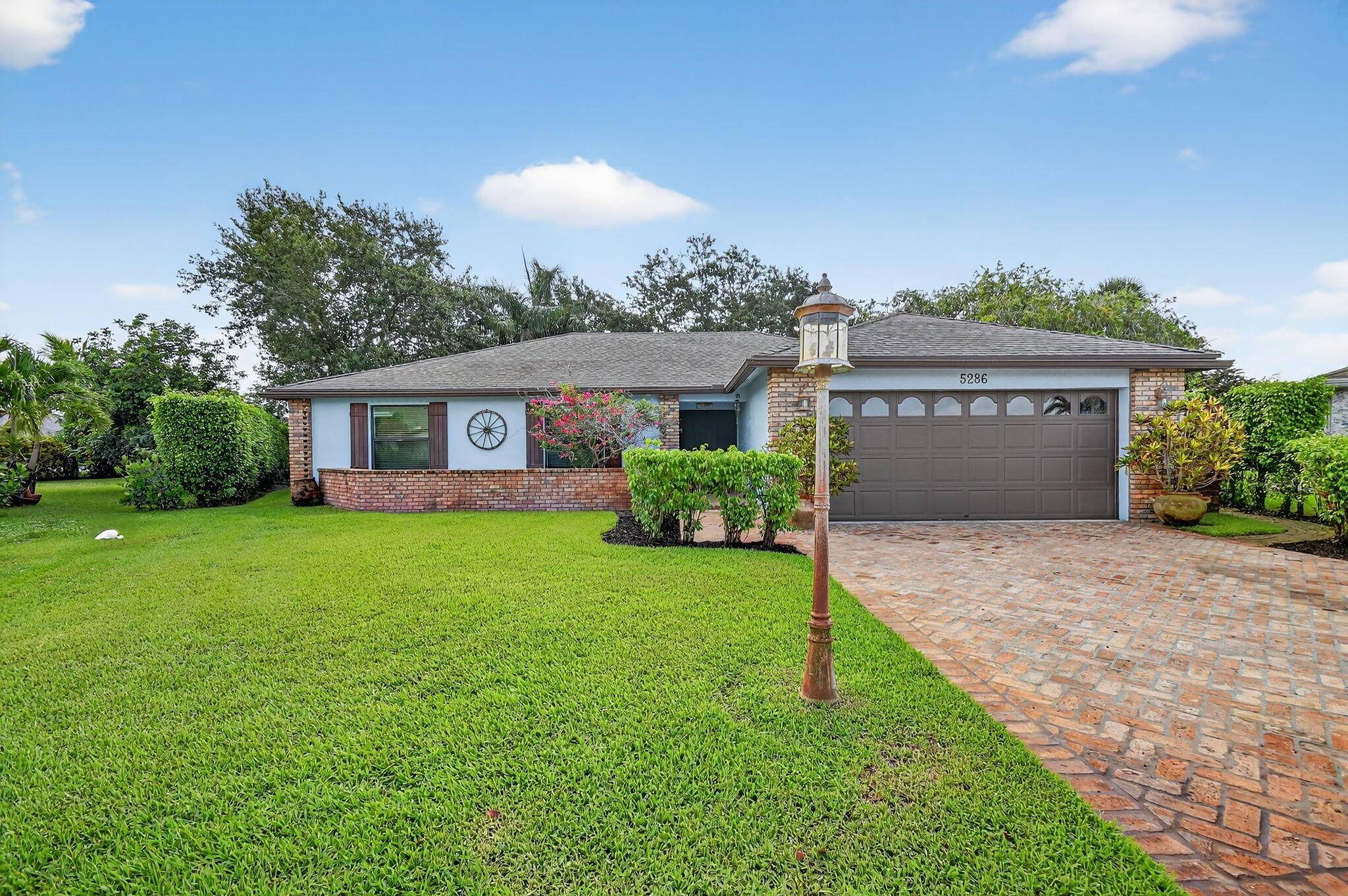 Lake Worth, FL 33467,5286 Eden Lake CT