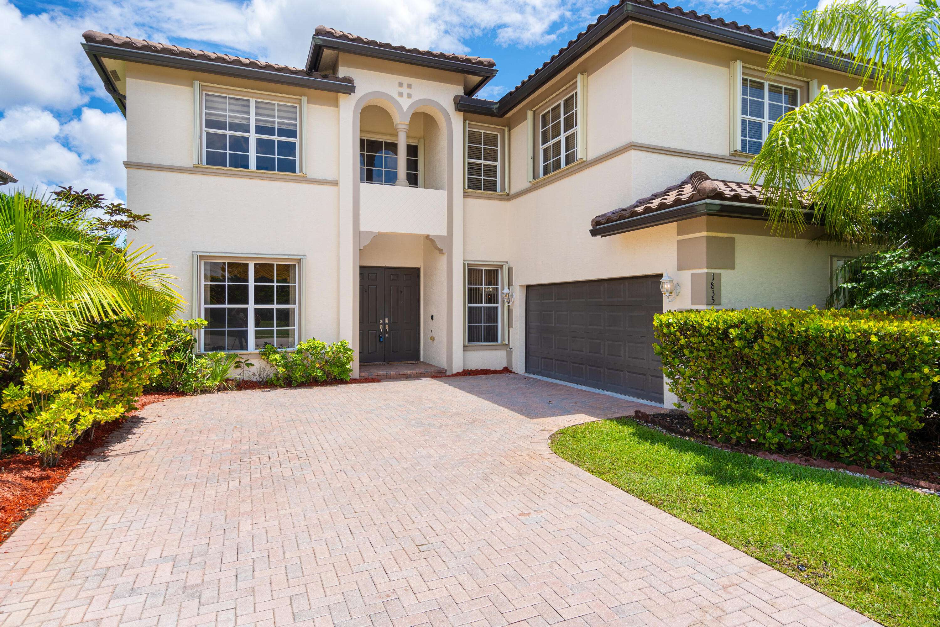 Port Saint Lucie, FL 34953,1835 SW Newport Isles BLVD