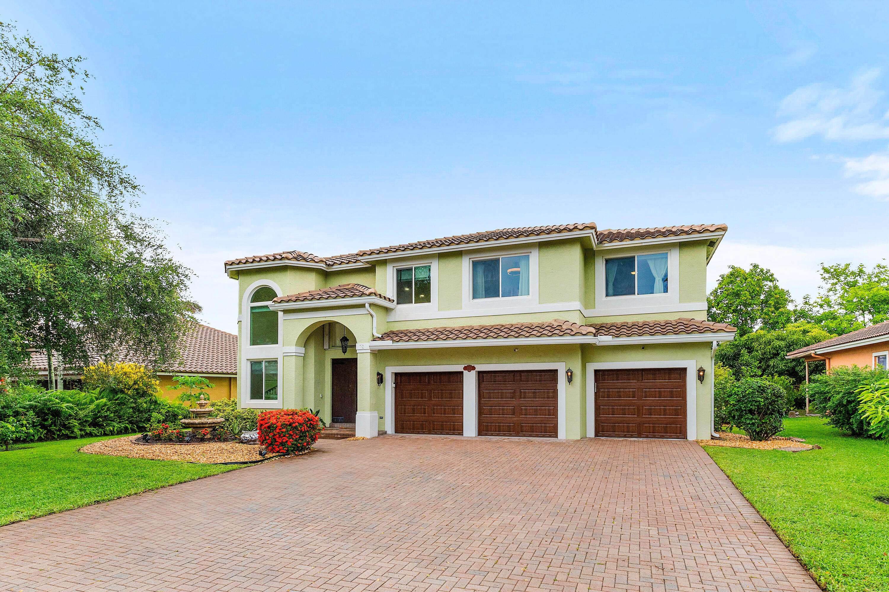 Coral Springs, FL 33067,5783 NW 48th CT