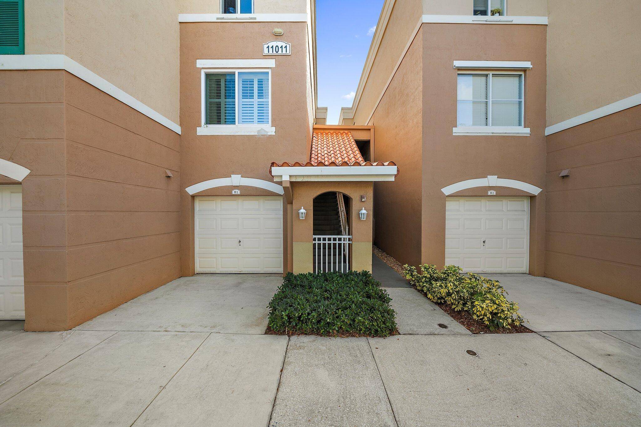 Palm Beach Gardens, FL 33410,11011 Legacy 306 LN 306
