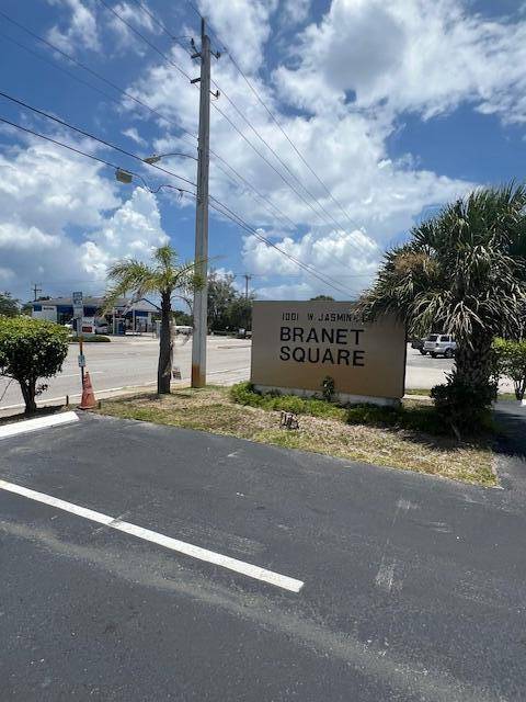 Lake Park, FL 33403,1001 W Jasmine A DR A