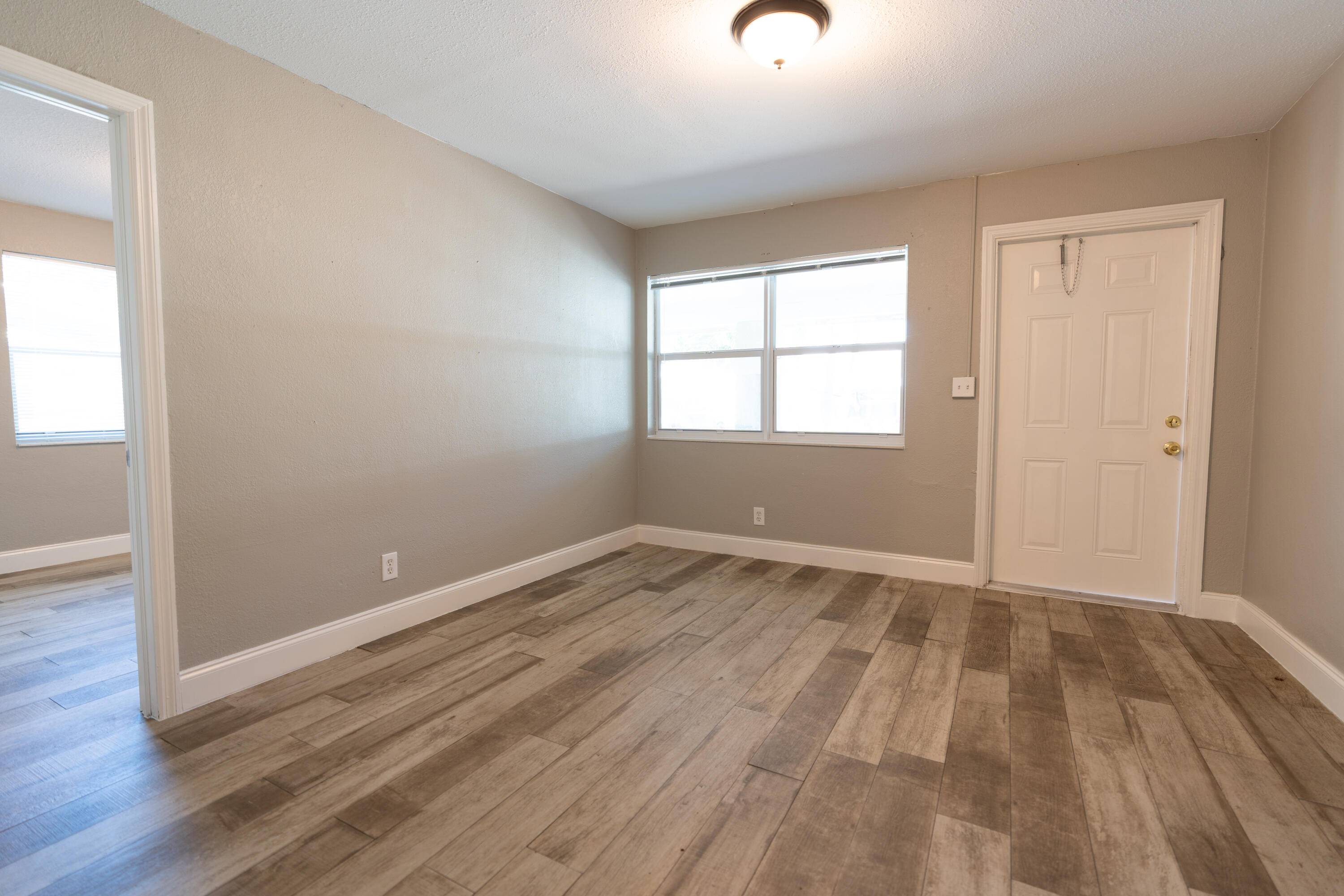 Palm Springs, FL 33461,3392 N 2nd AVE I