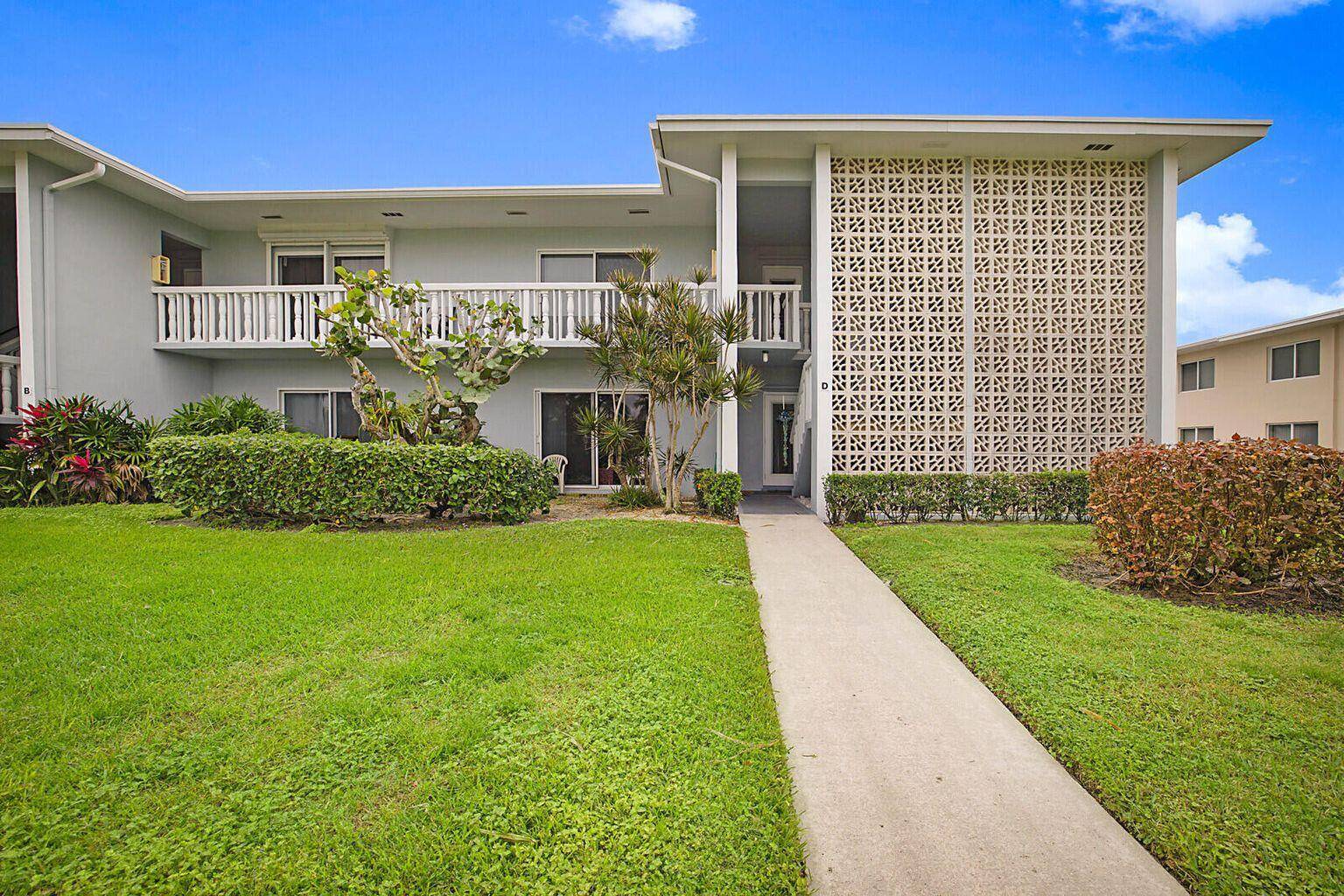 Boynton Beach, FL 33435,310 N North BLVD 1c