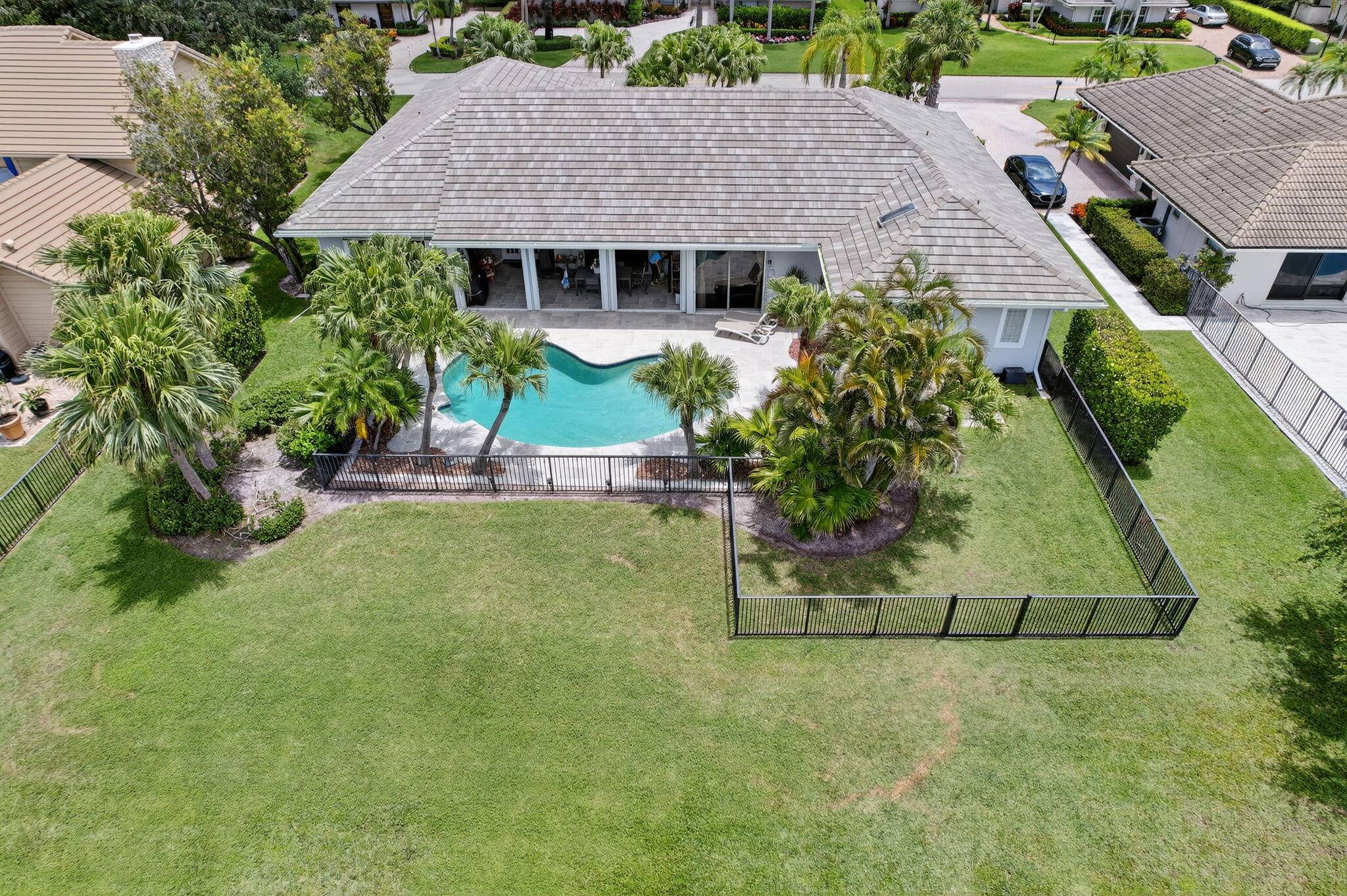 Palm Beach Gardens, FL 33418,31 Dunbar RD