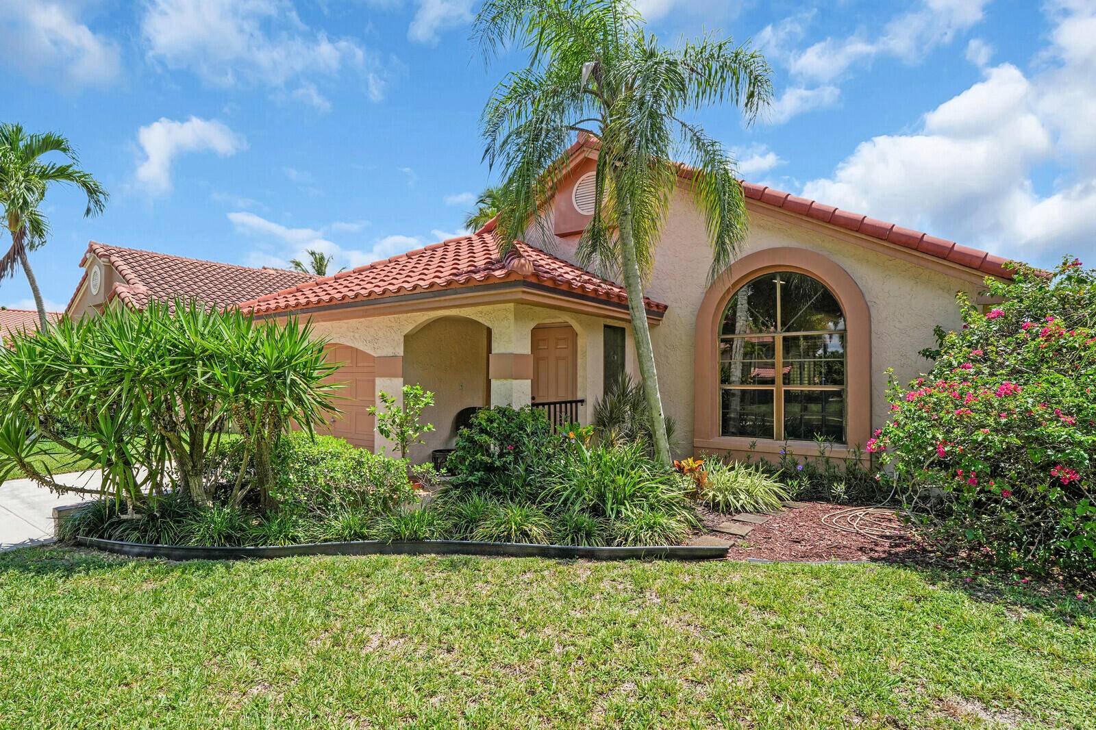 Deerfield Beach, FL 33442,558 NW 39th AVE