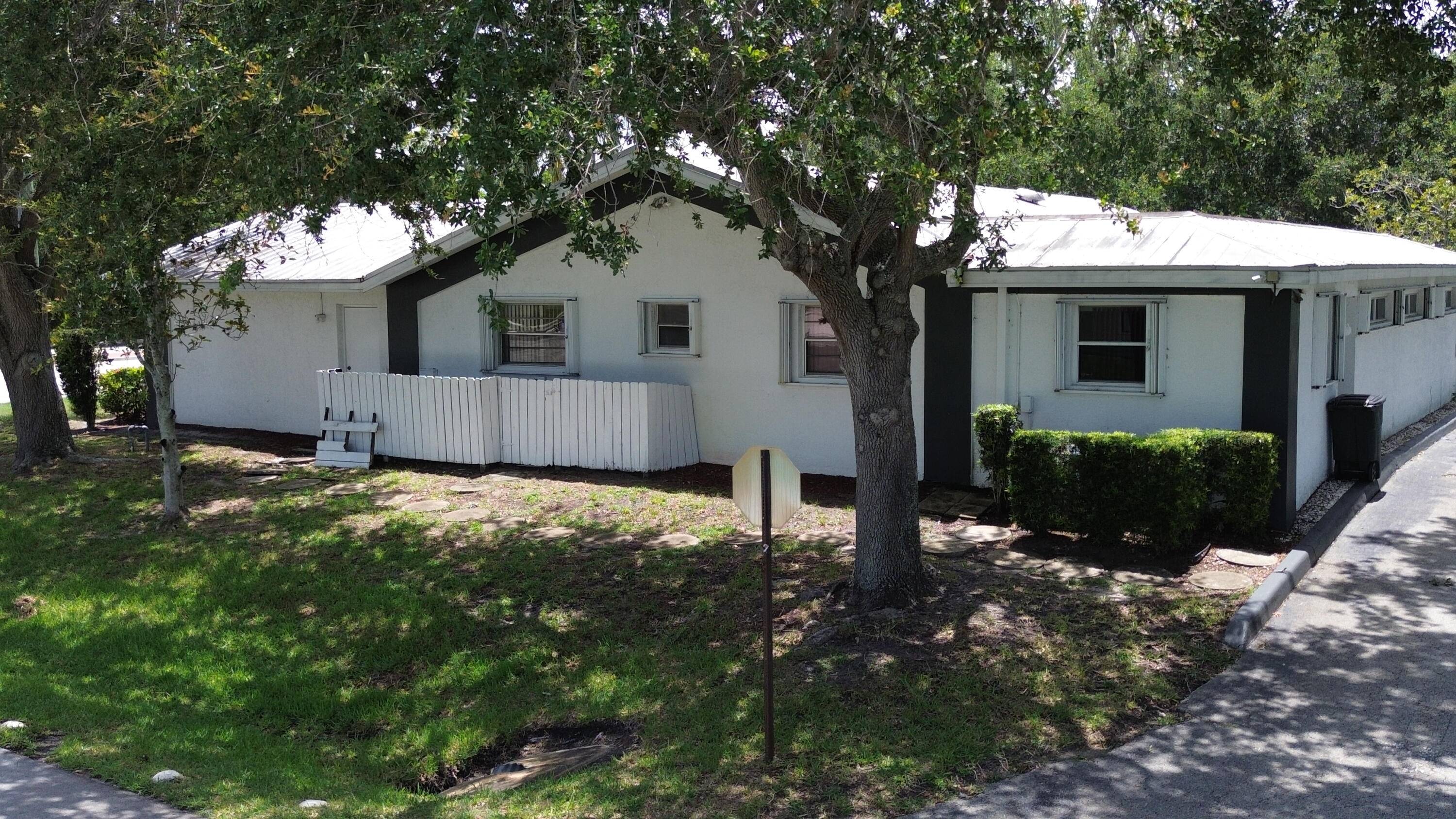 Port Saint Lucie, FL 34952,1399 SE Port Saint Lucie BLVD