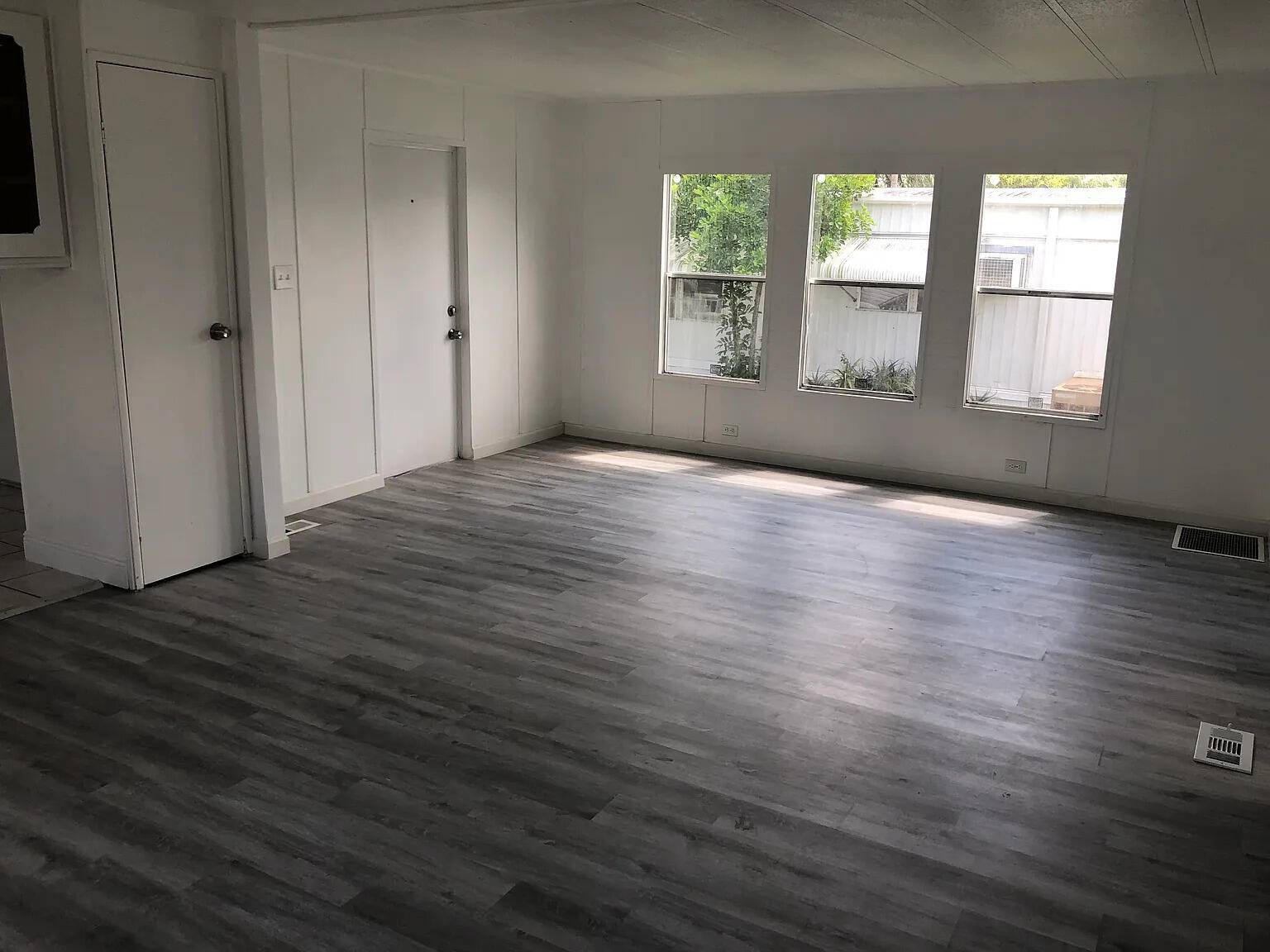 Lake Worth, FL 33463,89 Bridgette Blvd