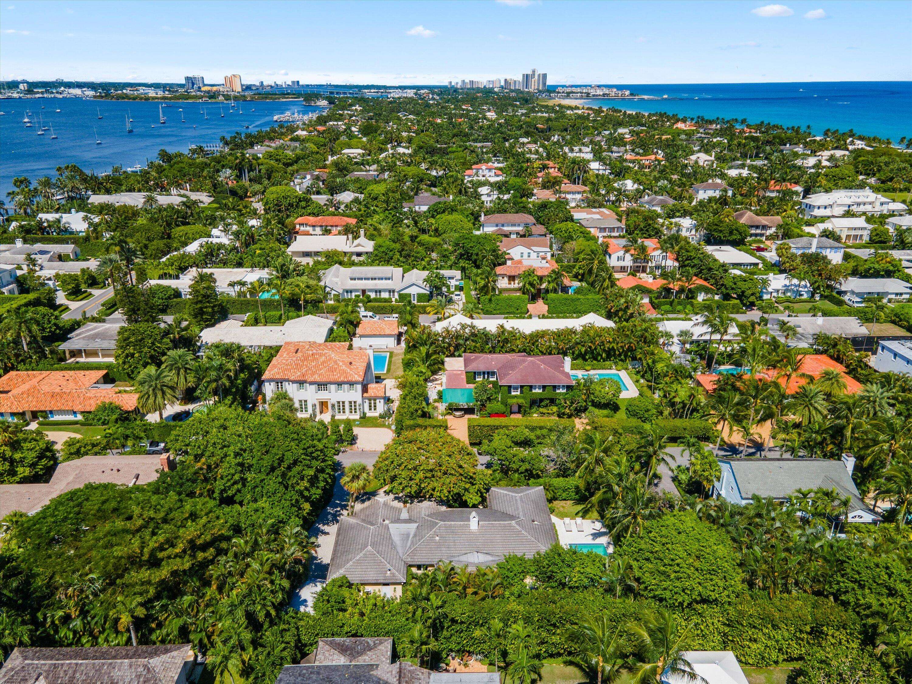 Palm Beach, FL 33480,274 Monterey RD