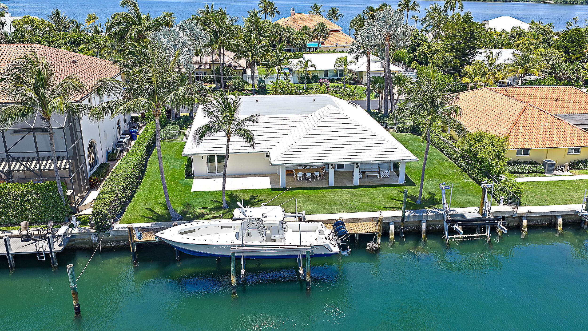 Singer Island, FL 33404,1071 Gulfstream WAY