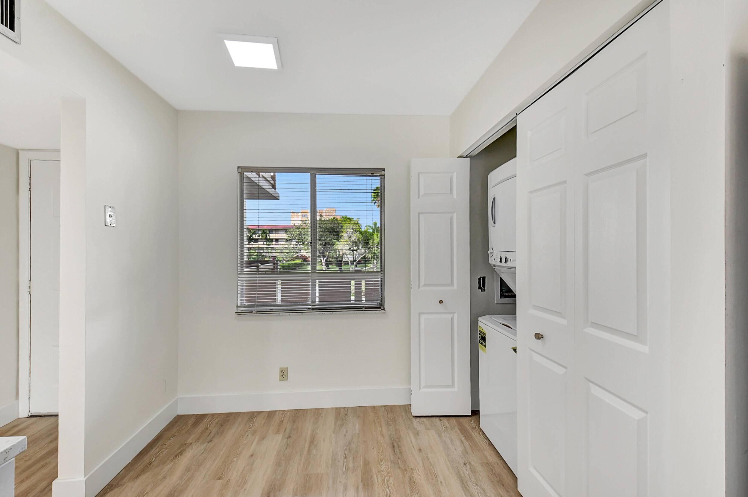 Delray Beach, FL 33446,14360 Strathmore LN 204