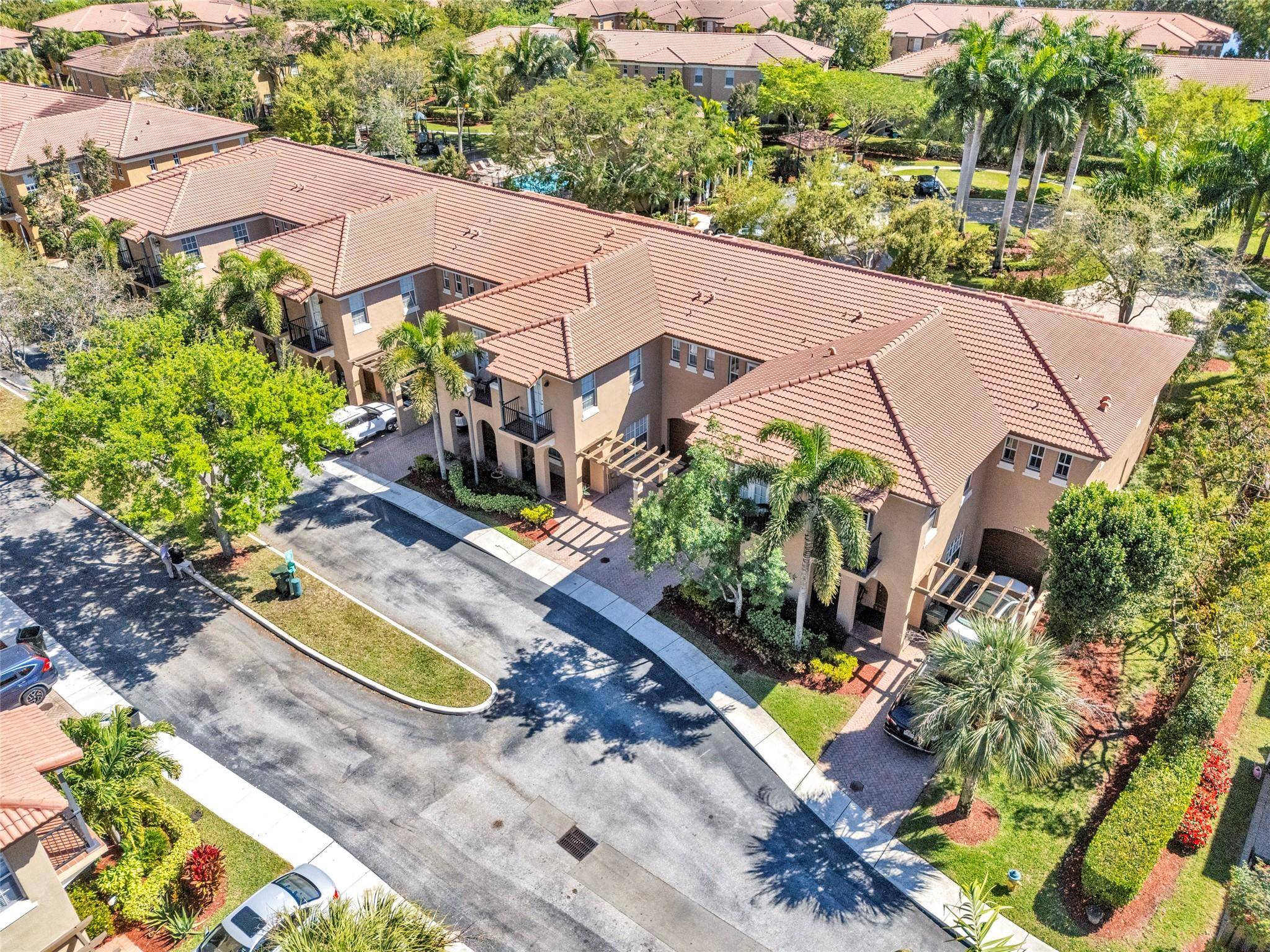 Coconut Creek, FL 33073,6966 Julia Gardens DR