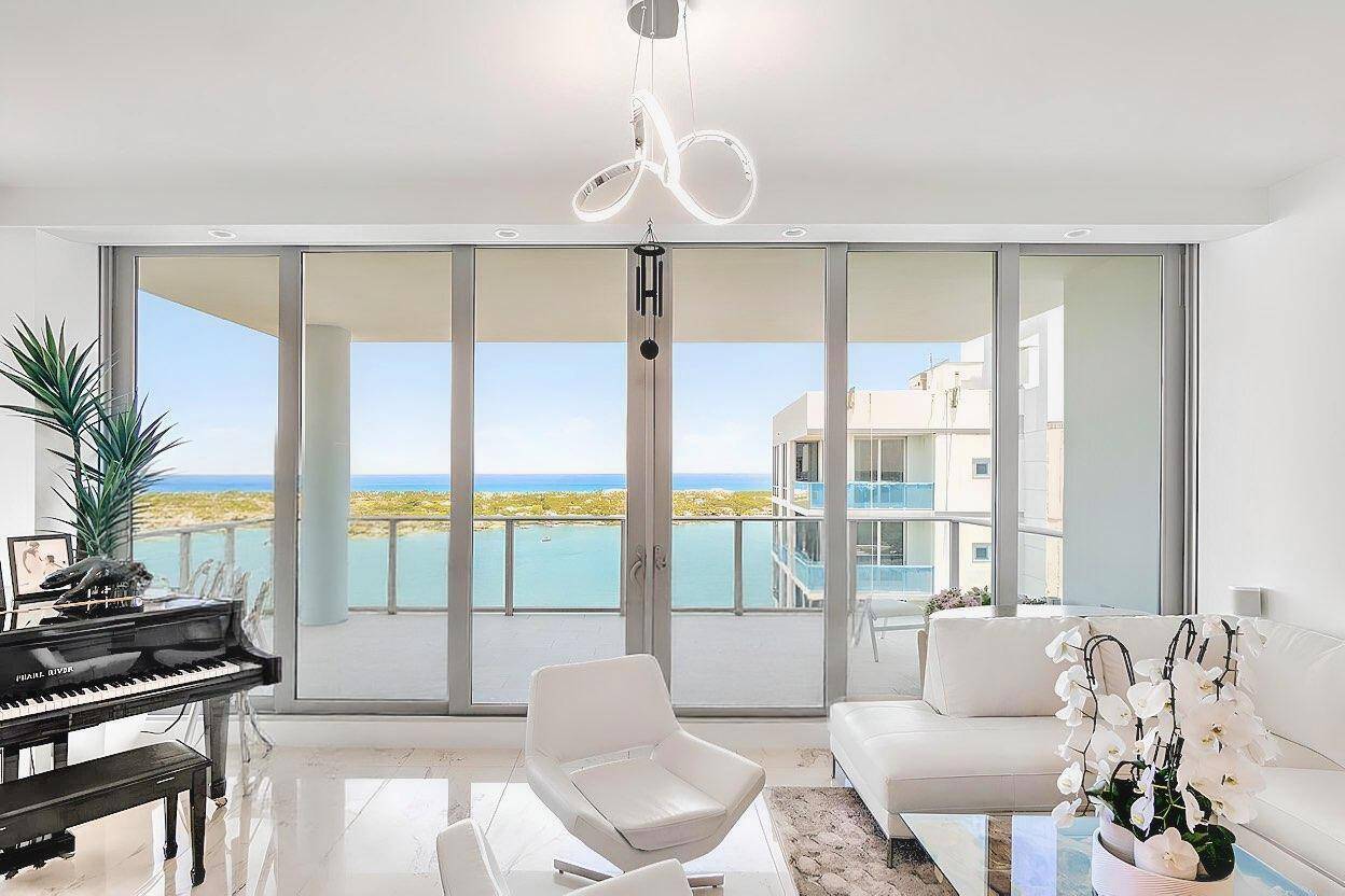 North Palm Beach, FL 33408,1 Water Club WAY Ph 2204