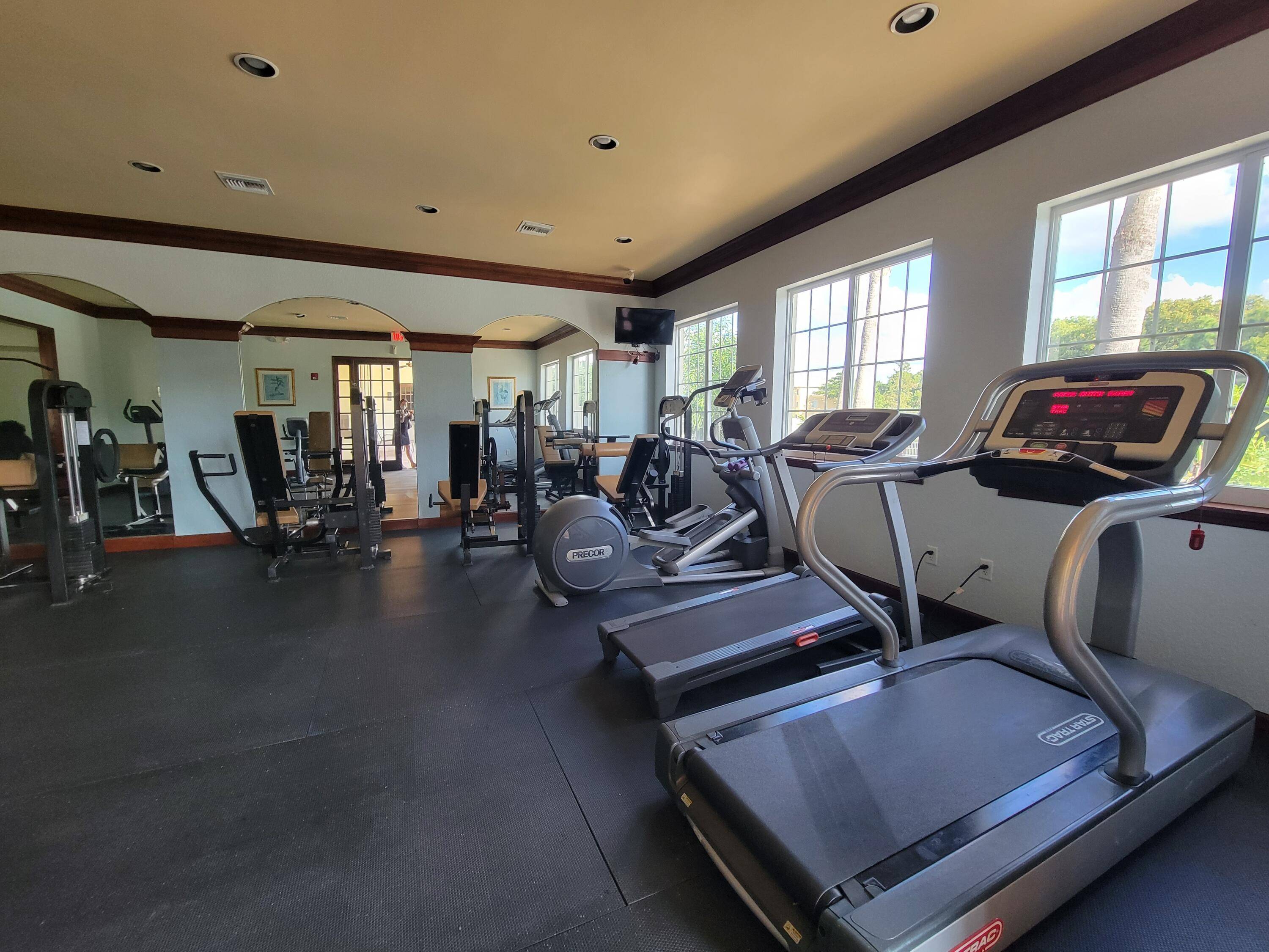 Royal Palm Beach, FL 33411,1400 S Crestwood CT 1409