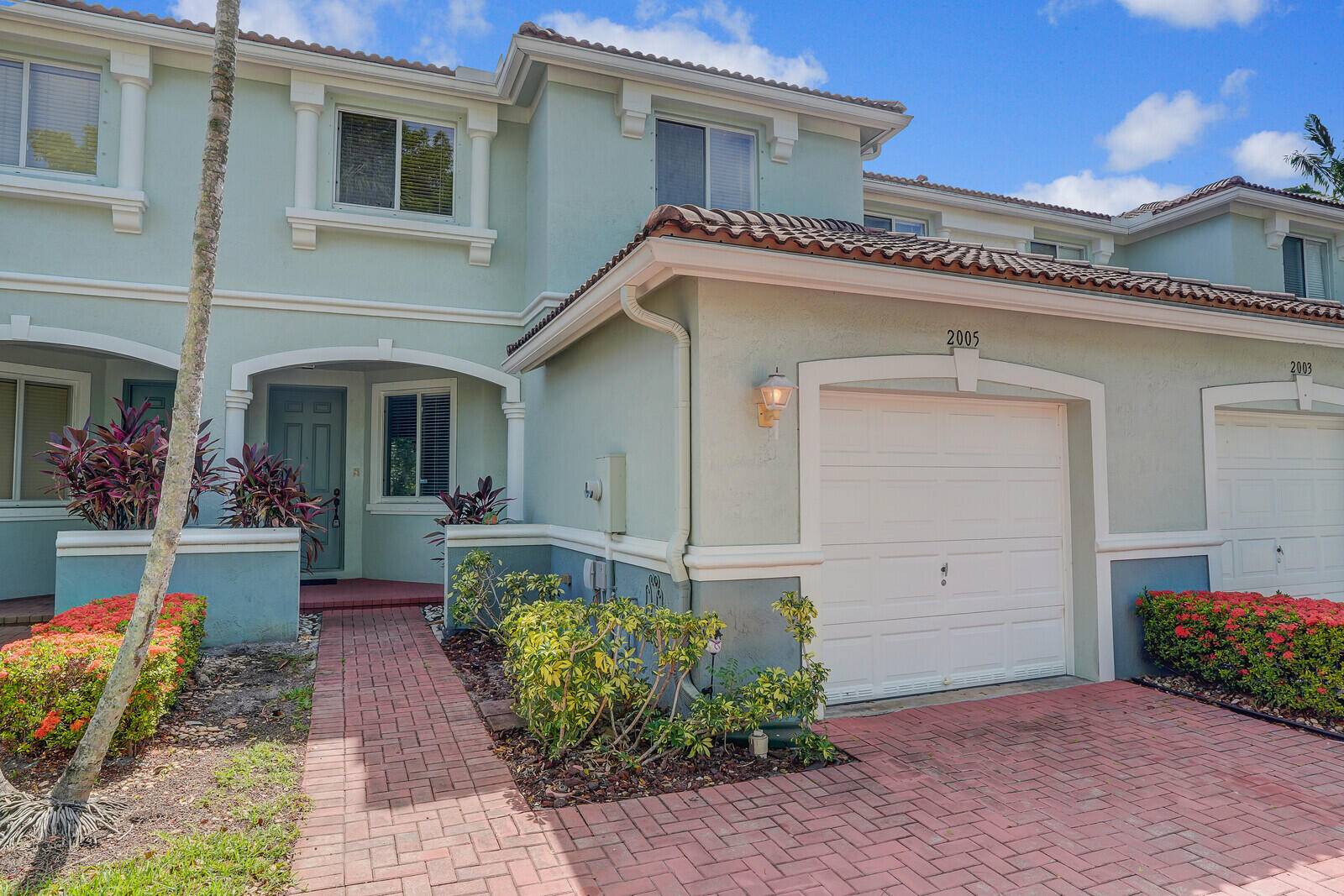 Riviera Beach, FL 33404,2005 Oakhurst WAY