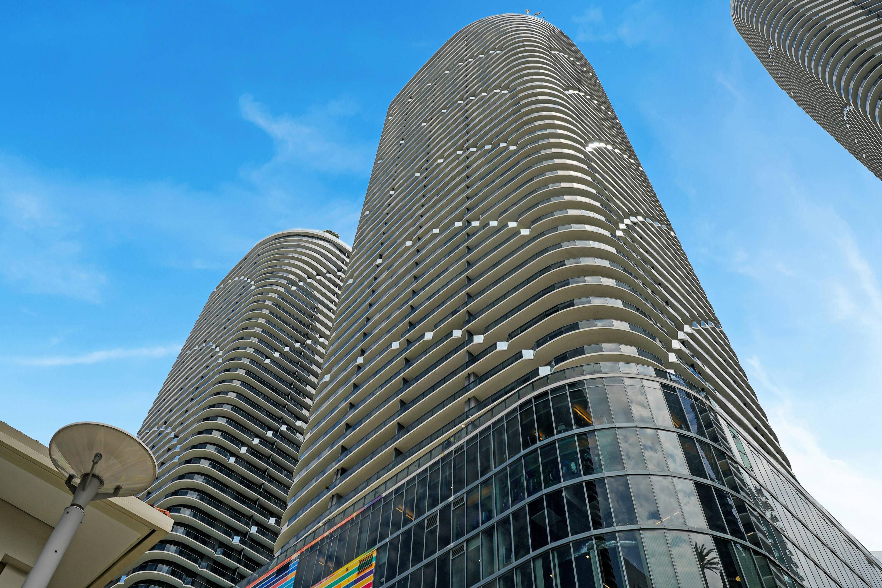 Miami, FL 33130,55 SW 9th ST 3504