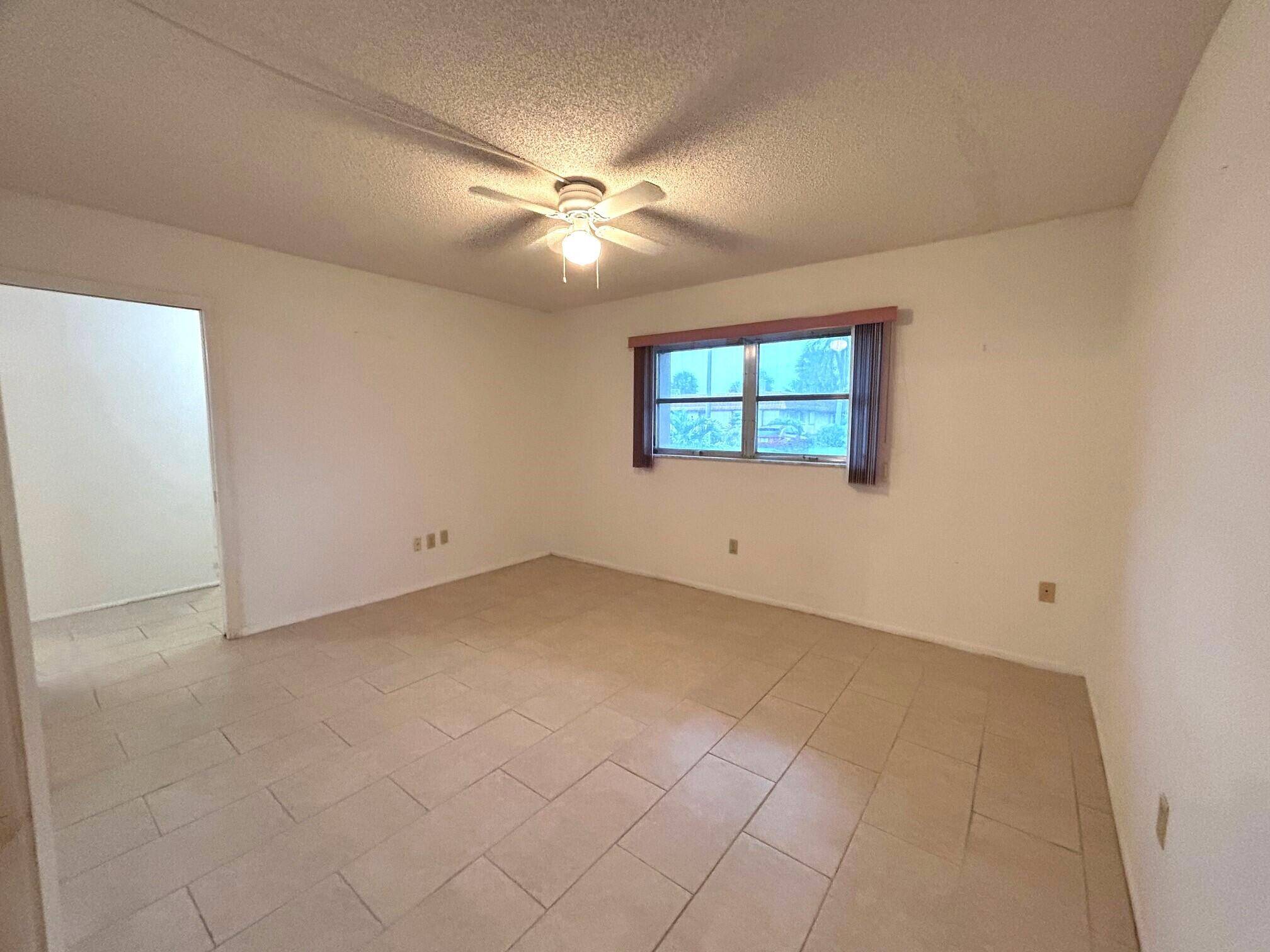 West Palm Beach, FL 33415,5775 W Fernley DR 118
