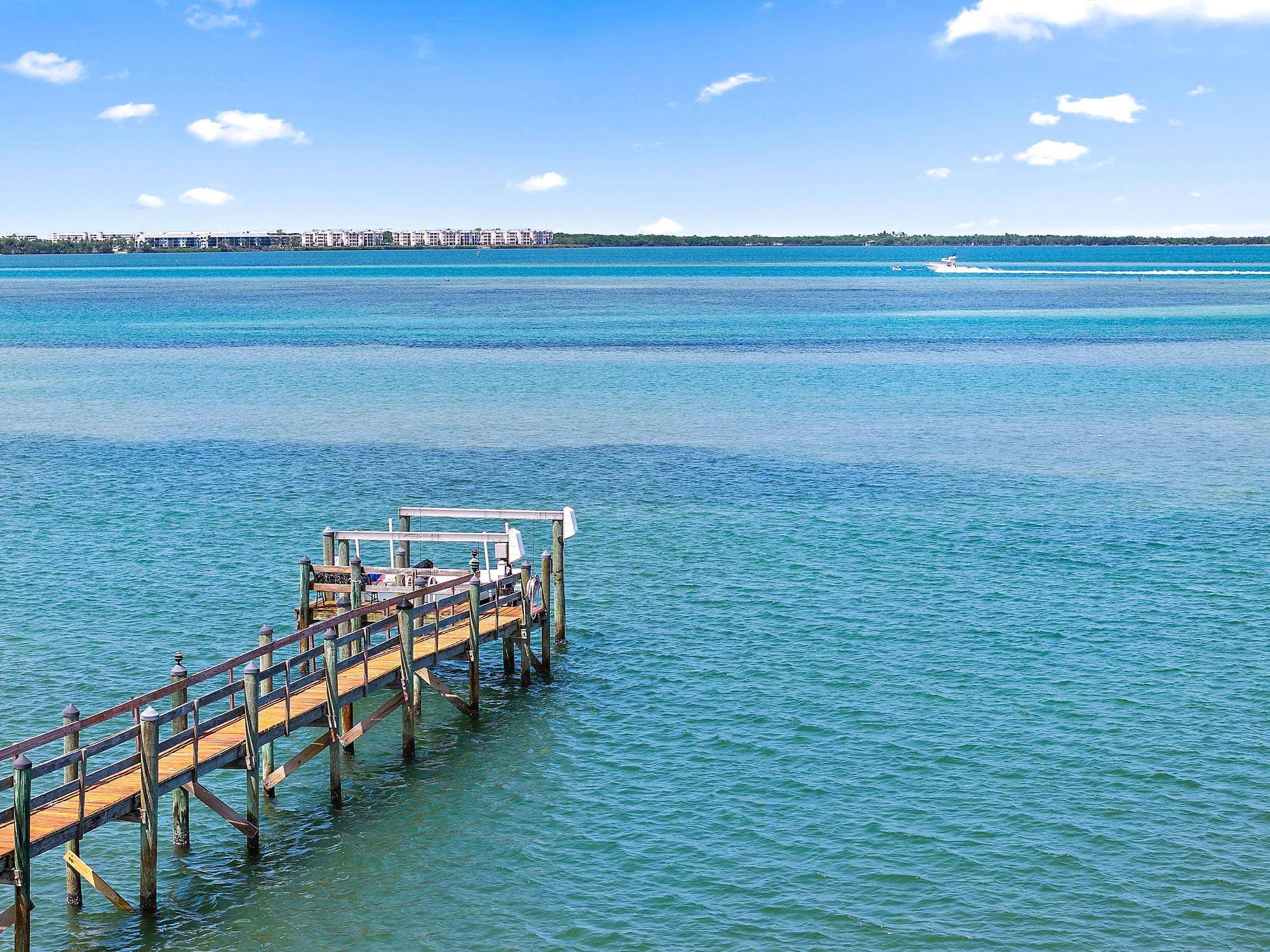 Sewalls Point, FL 34996,14 Herons Nest