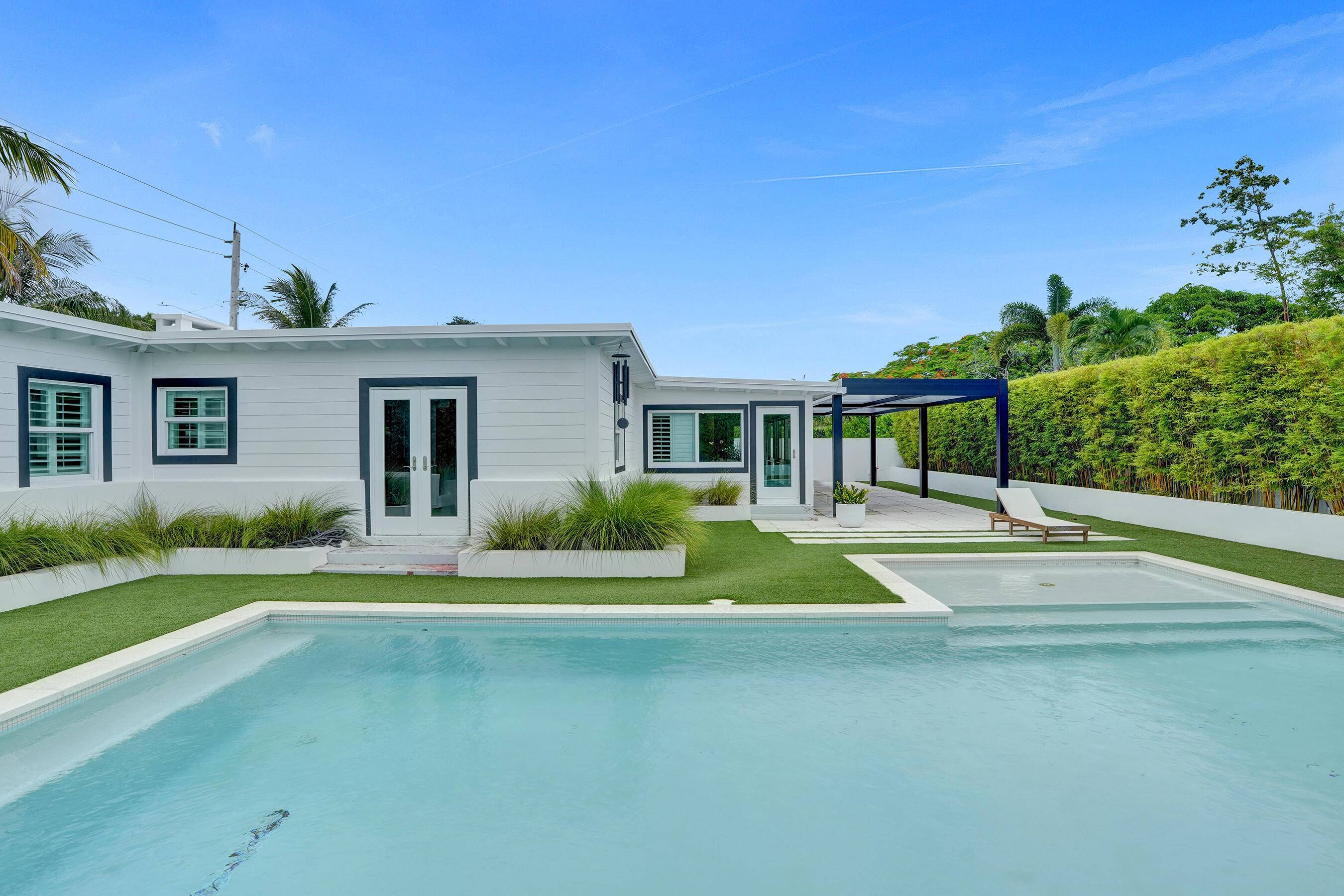 Delray Beach, FL 33444,915 N Swinton AVE