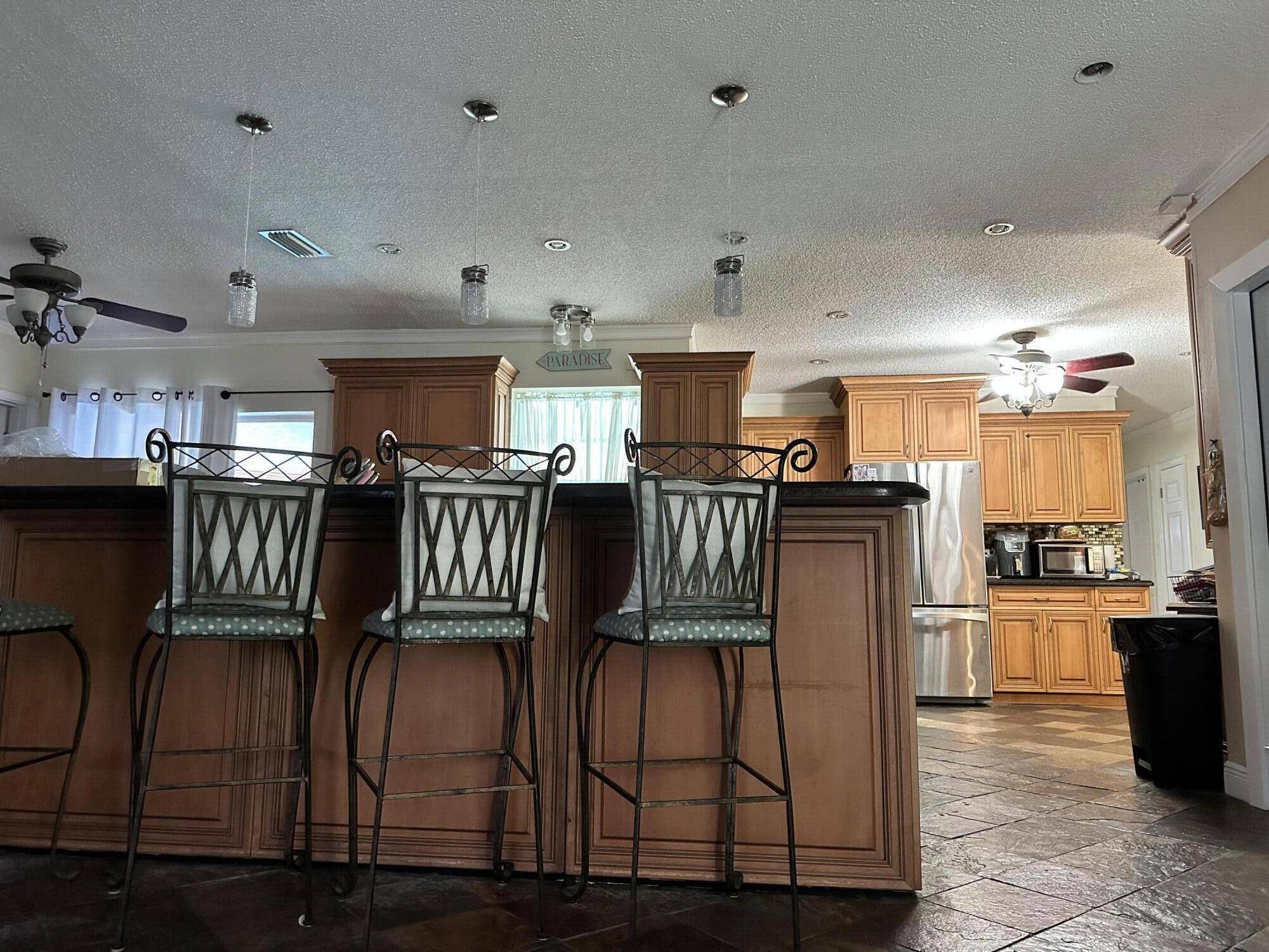 Boca Raton, FL 33486,842 NW 6th TER