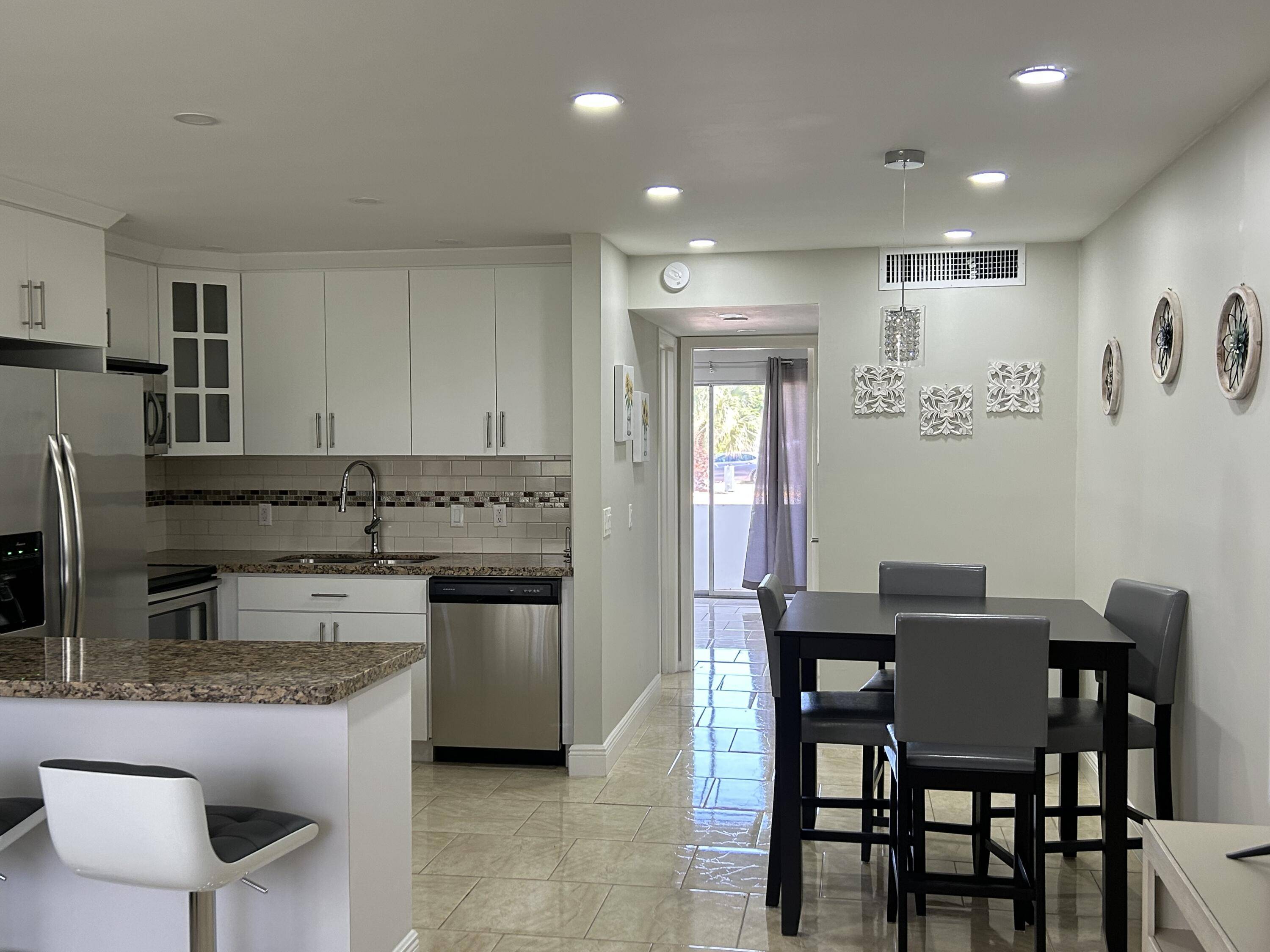 Deerfield Beach, FL 33442,150 Prescott H 150