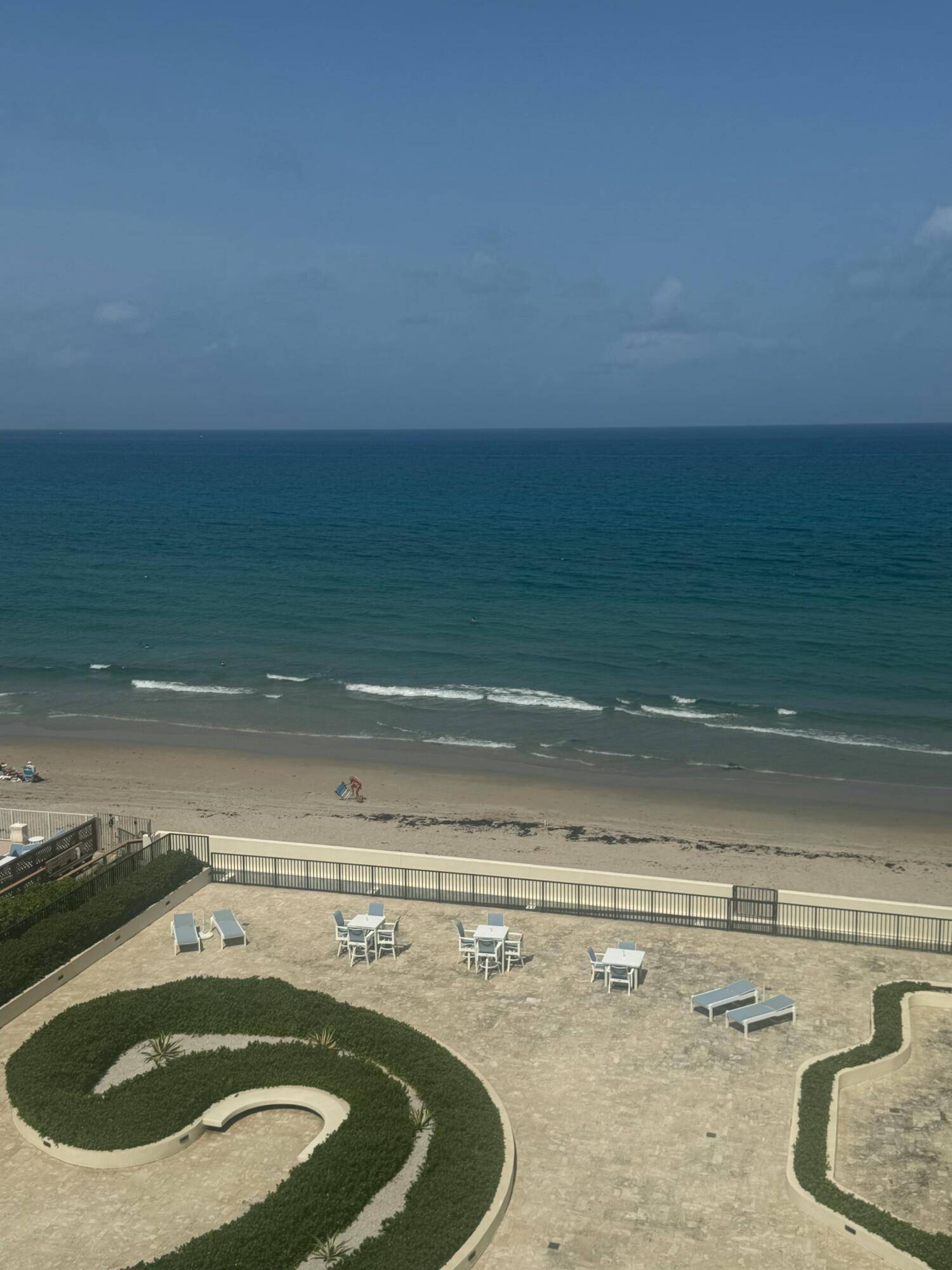 South Palm Beach, FL 33480,3610 S Ocean BLVD 610