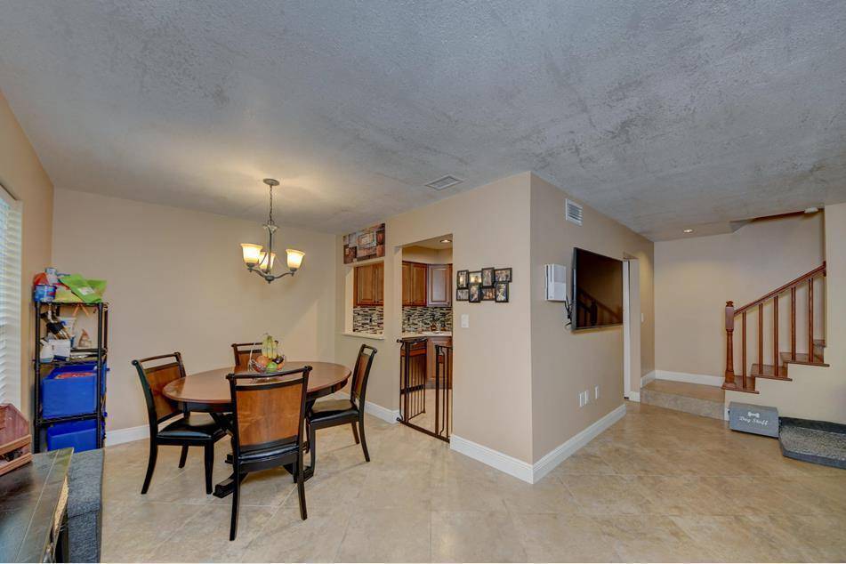 Palm Beach Gardens, FL 33410,12030 Alternate A1a A5