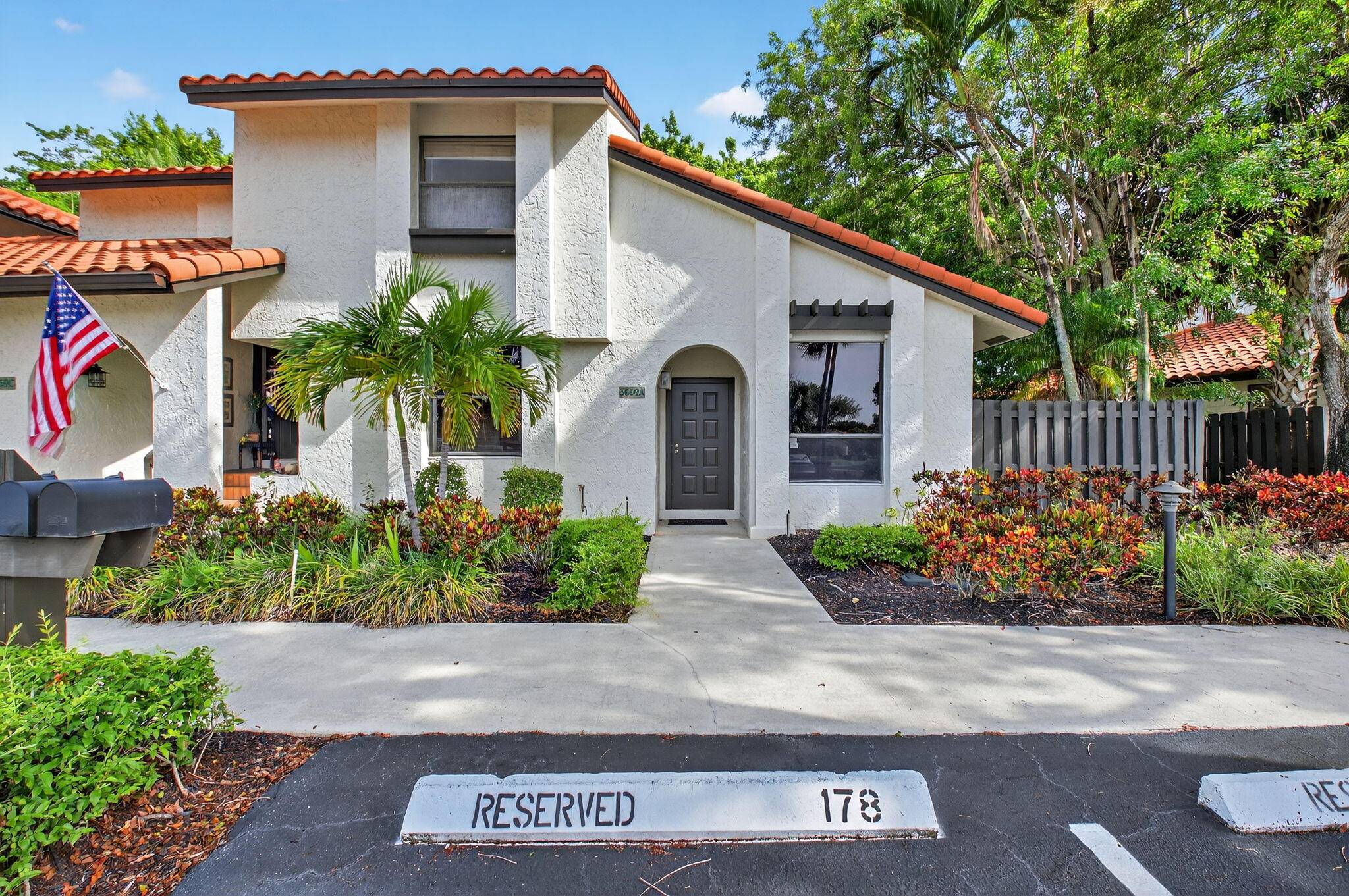 Boca Raton, FL 33486,5859 Fox Hollow DR A