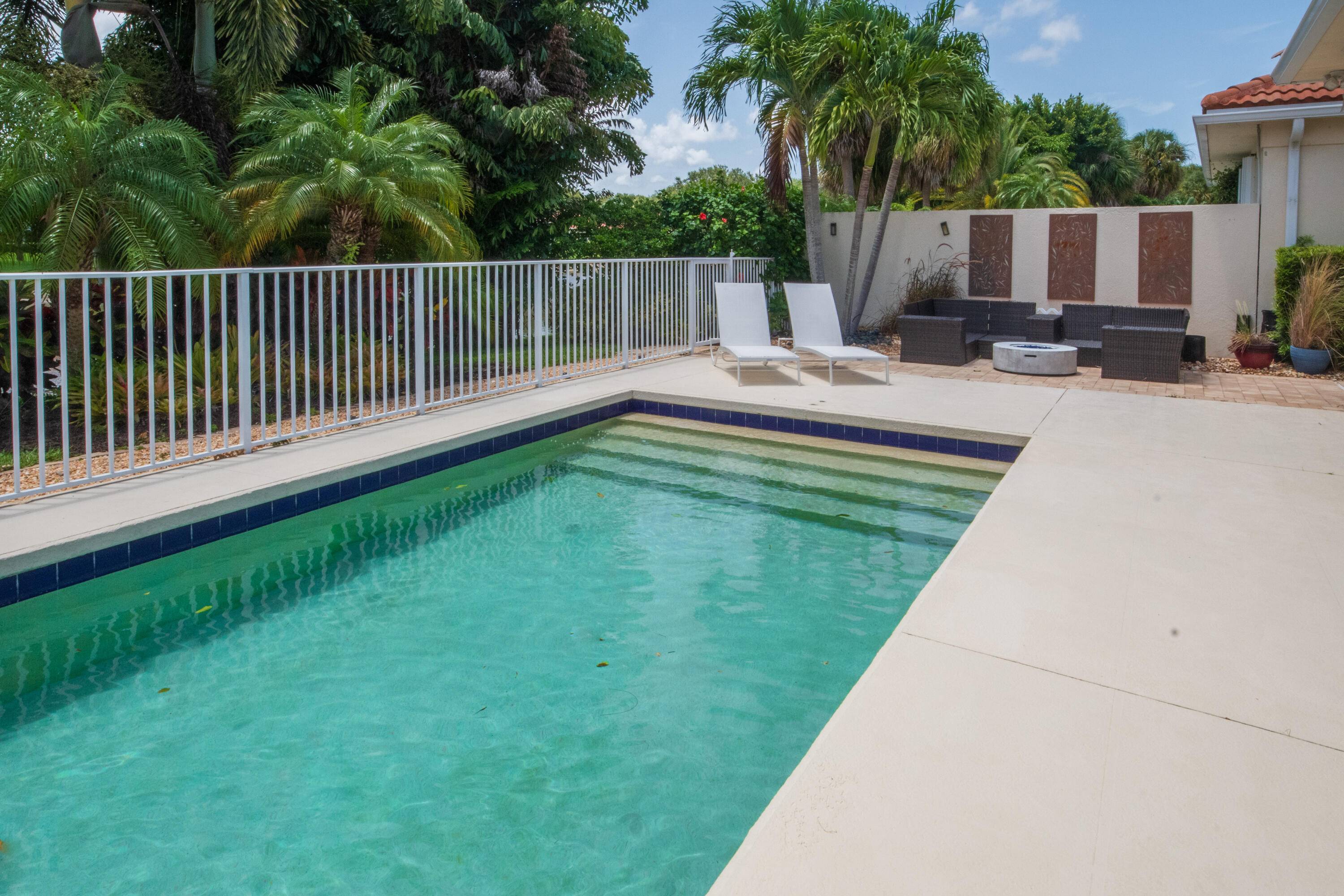 Palm Beach Gardens, FL 33410,247 Kelsey Park CIR