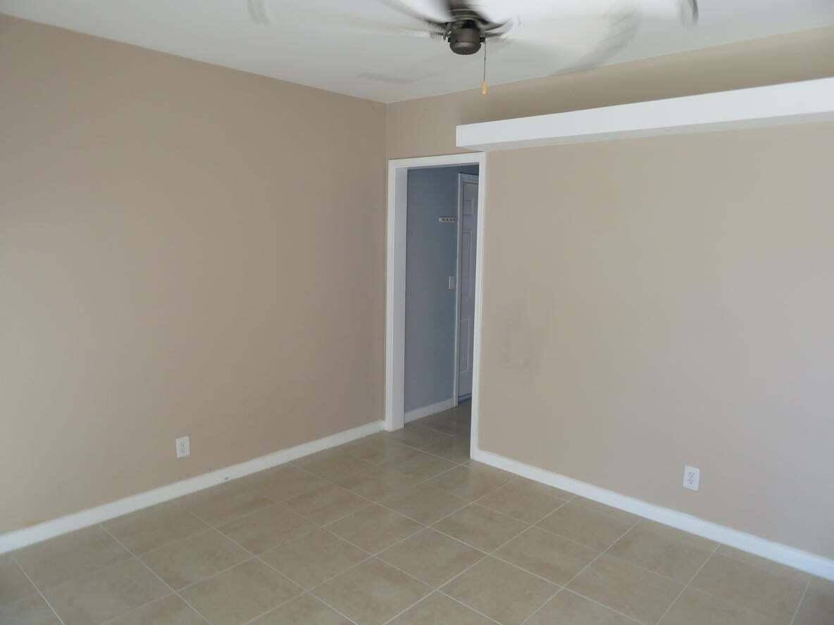 Lake Worth Beach, FL 33460,327 S Ocean Breeze 2