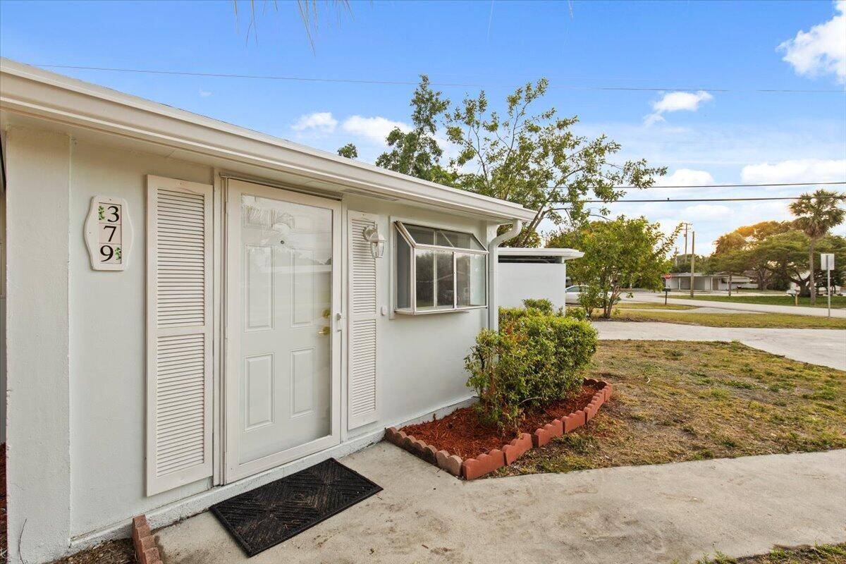 Palm Beach Gardens, FL 33410,379 Garden BLVD