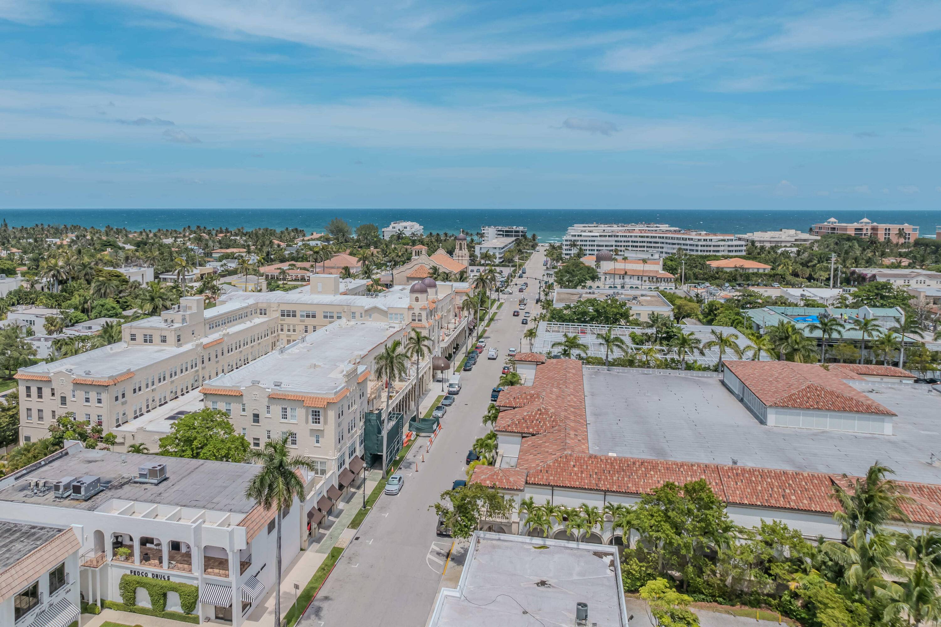 Palm Beach, FL 33480,235 Sunrise AVE 3265
