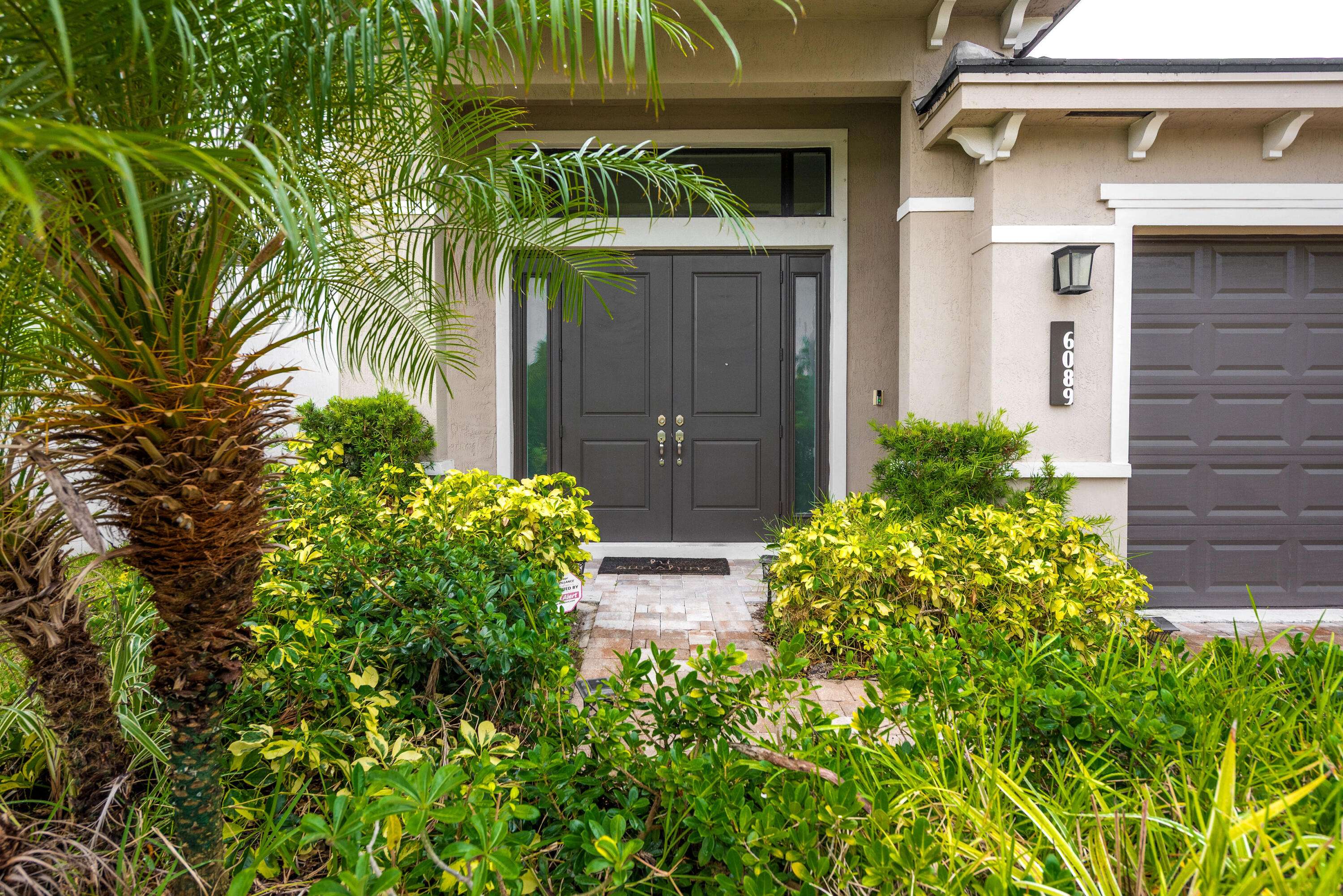 Lake Worth, FL 33467,6089 Oceanaire WAY