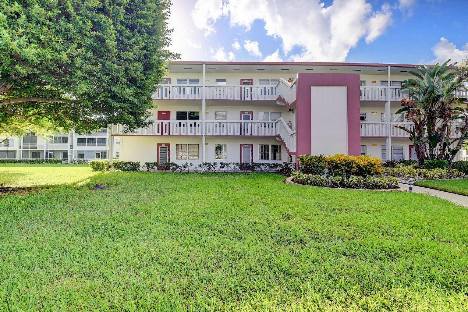 Boca Raton, FL 33434,2 Fanshaw A 2